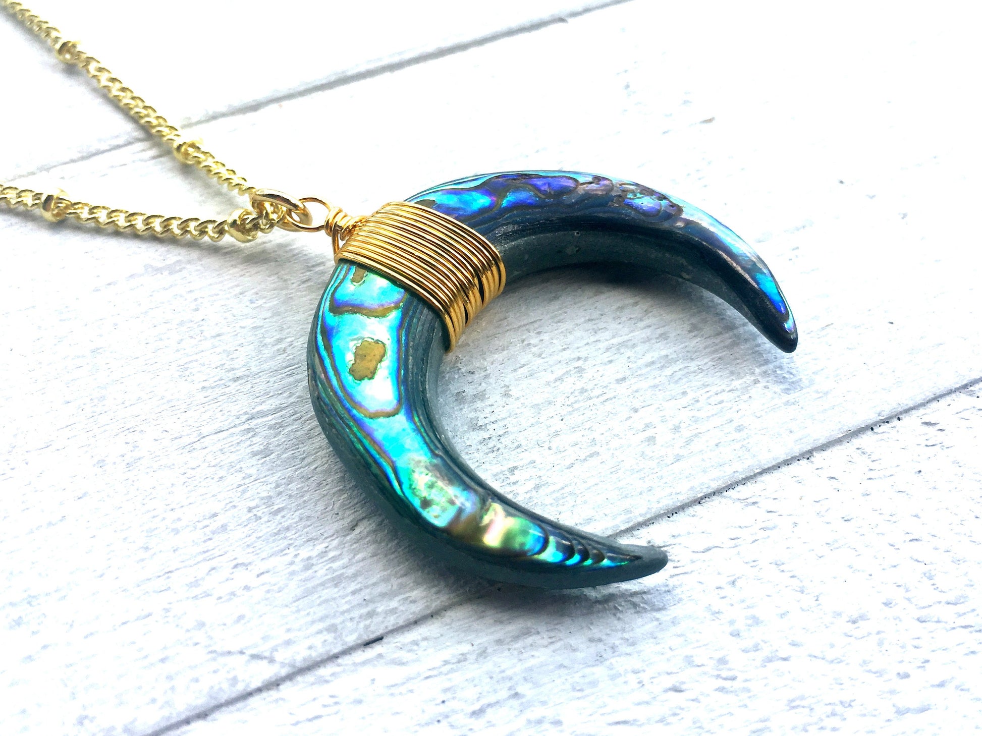 Abalone necklace for women Horn shell necklace Abalone shell necklace Gold horn necklace Upside down moon necklace Paua shell necklace