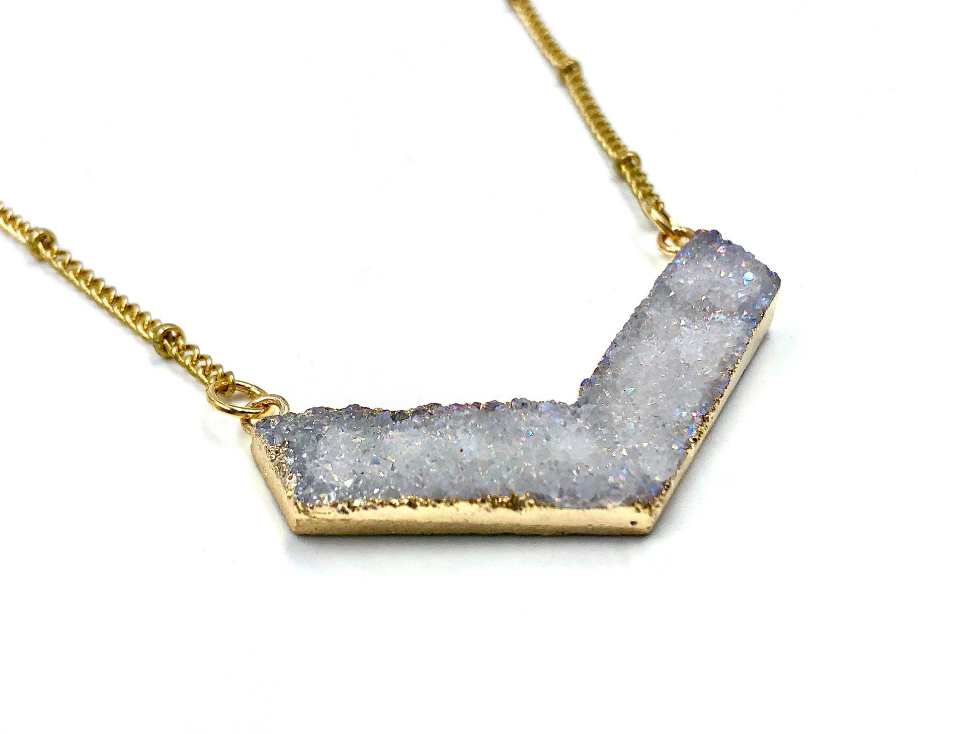 Raw crystal necklace Angel aura quartz necklace Raw druzy necklace Rainbow quartz crystal necklace for women Chevron necklace Druzy jewelry