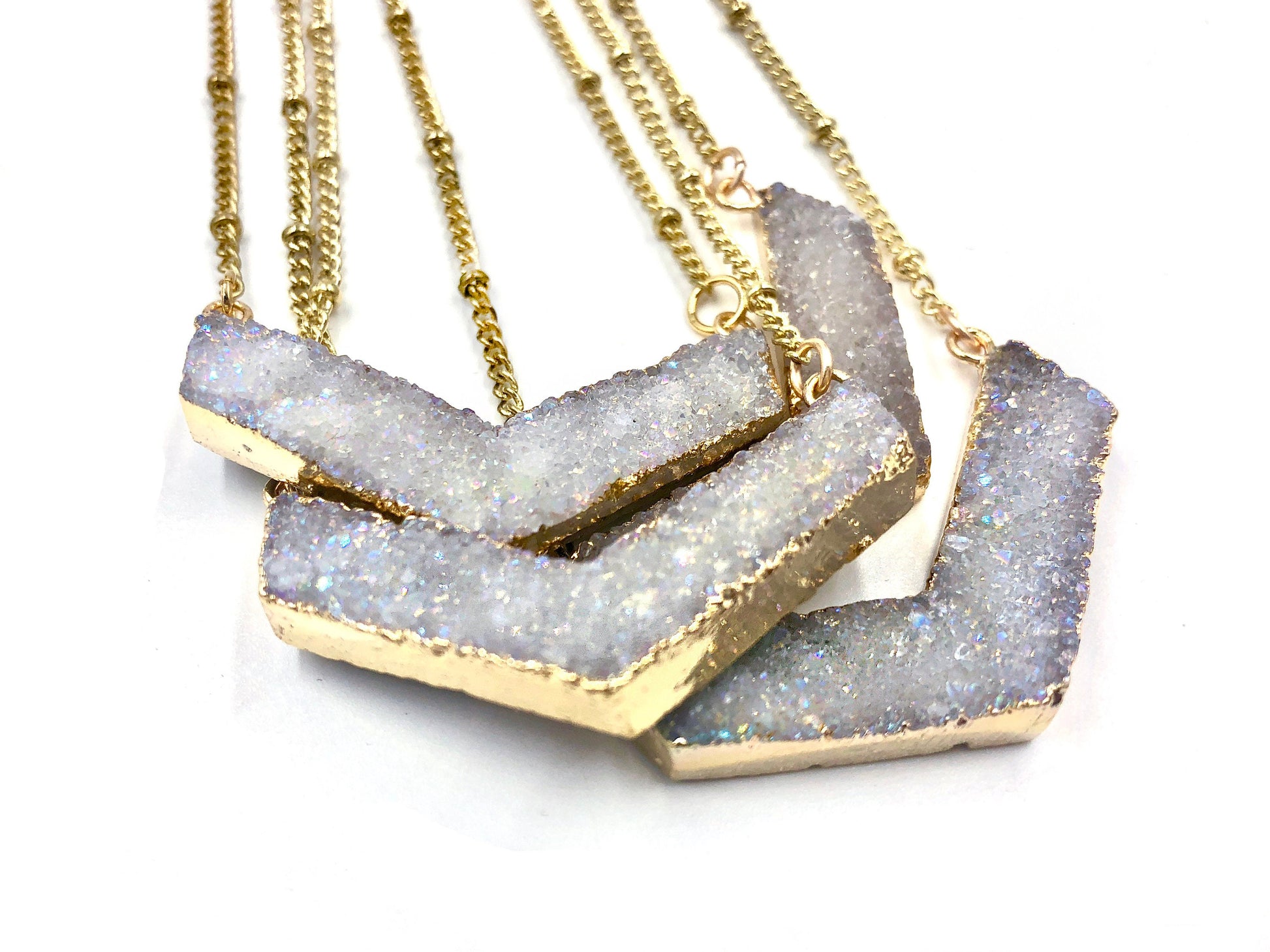 Raw crystal necklace Angel aura quartz necklace Raw druzy necklace Rainbow quartz crystal necklace for women Chevron necklace Druzy jewelry