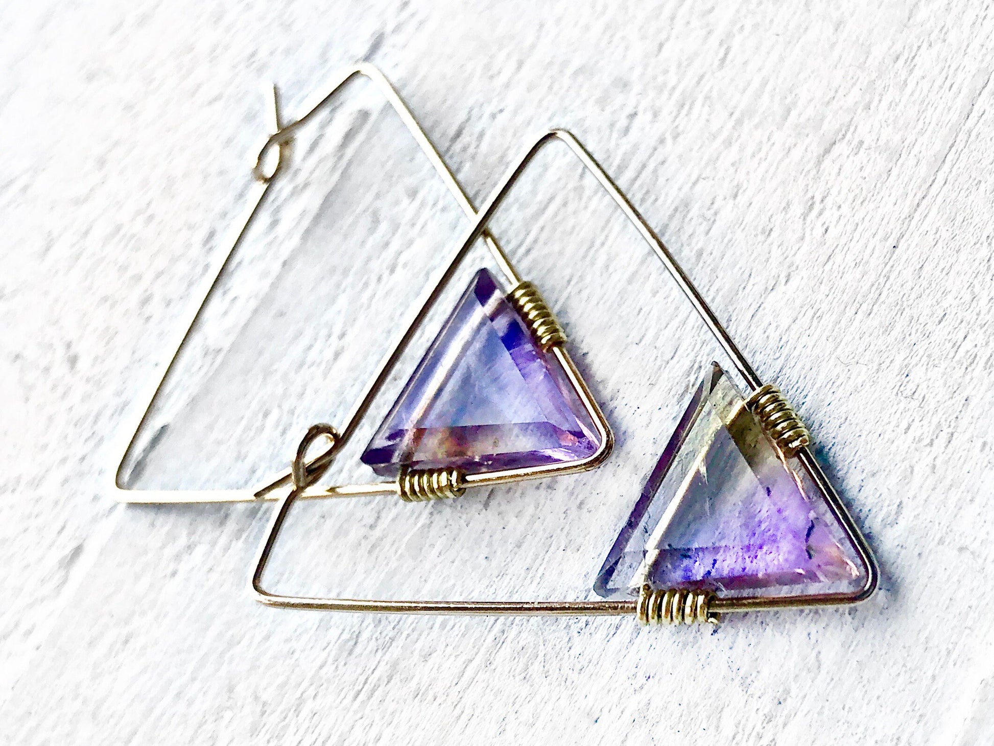 Raw emerald earrings for women Emerald hoop earrings with crystals Genuine emerald jewelry Real emerald earrings Emerald gemstone earrings