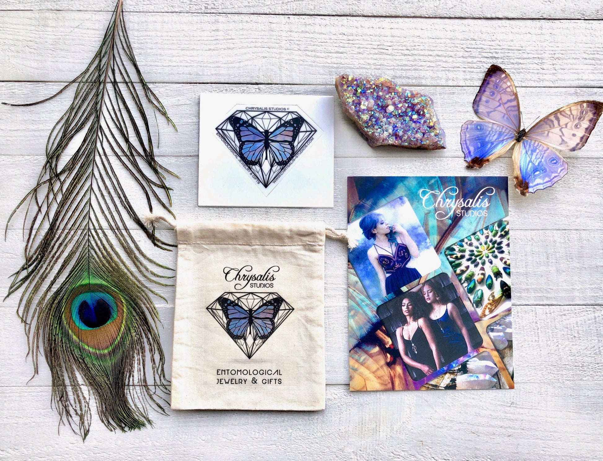 Raw crystal necklace Angel aura quartz necklace Raw druzy necklace Rainbow quartz crystal necklace for women Chevron necklace Druzy jewelry