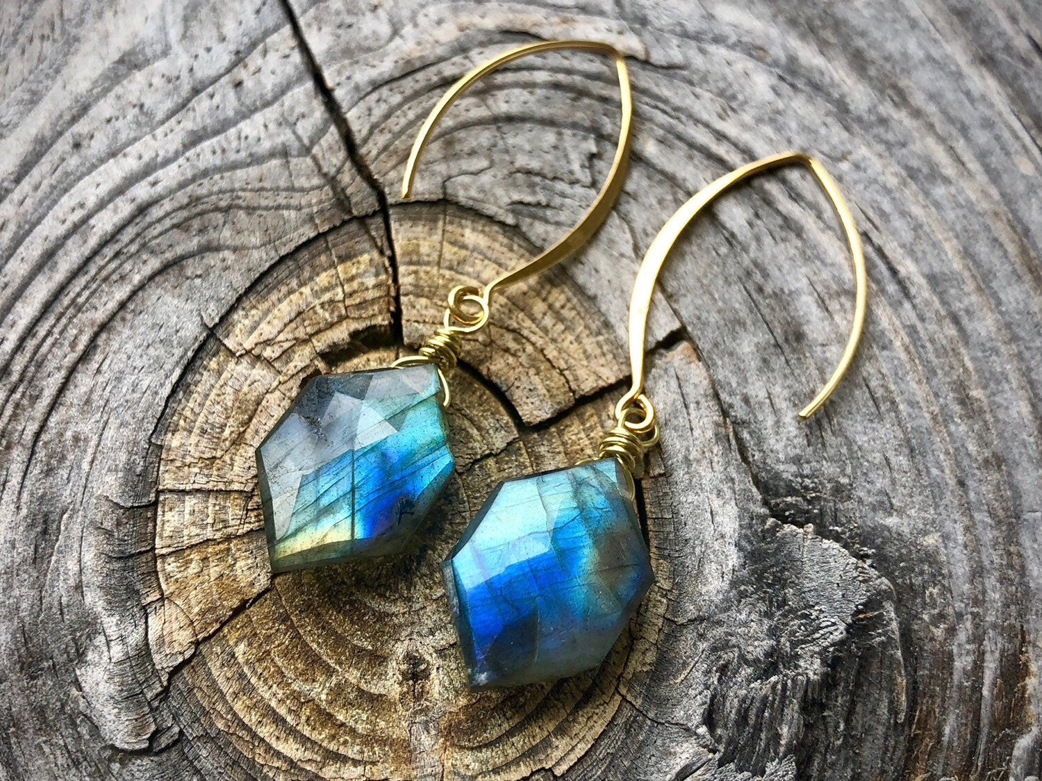 Raw labradorite earrings gold Labradorite jewelry Blue labradorite earrings Rainbow moonstone earrings Hexagon Ametrine Fluorite earrings