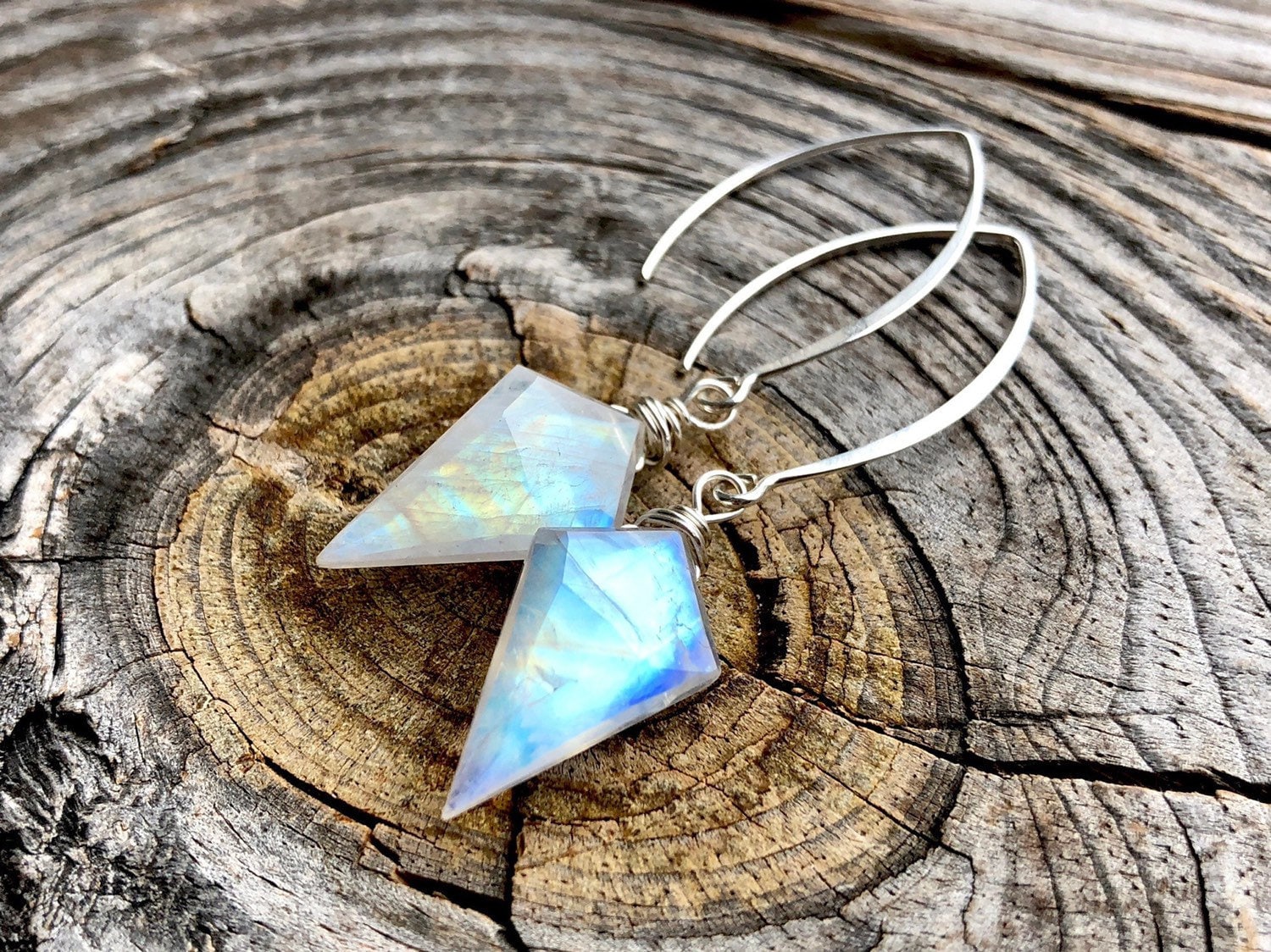 Rainbow fluorite earrings Raw Fluorite jewelry Green fluorite earrings Natural gemstone earrings Fluorite crystal earrings dangle silver