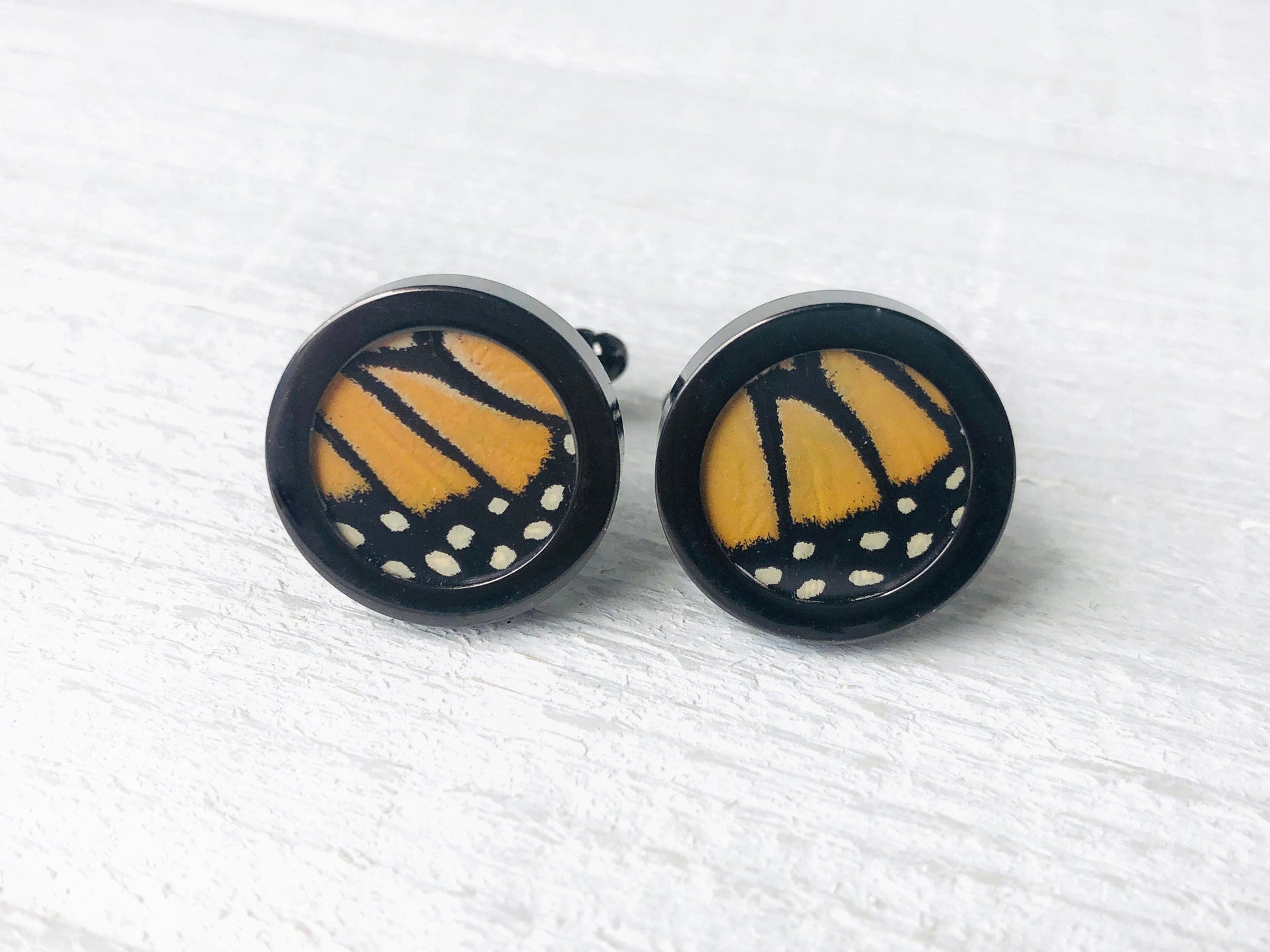 Real Monarch Butterfly cufflinks for wedding Personalized cufflinks for groomsmen Wedding cuff links for groom Father of the bride gift
