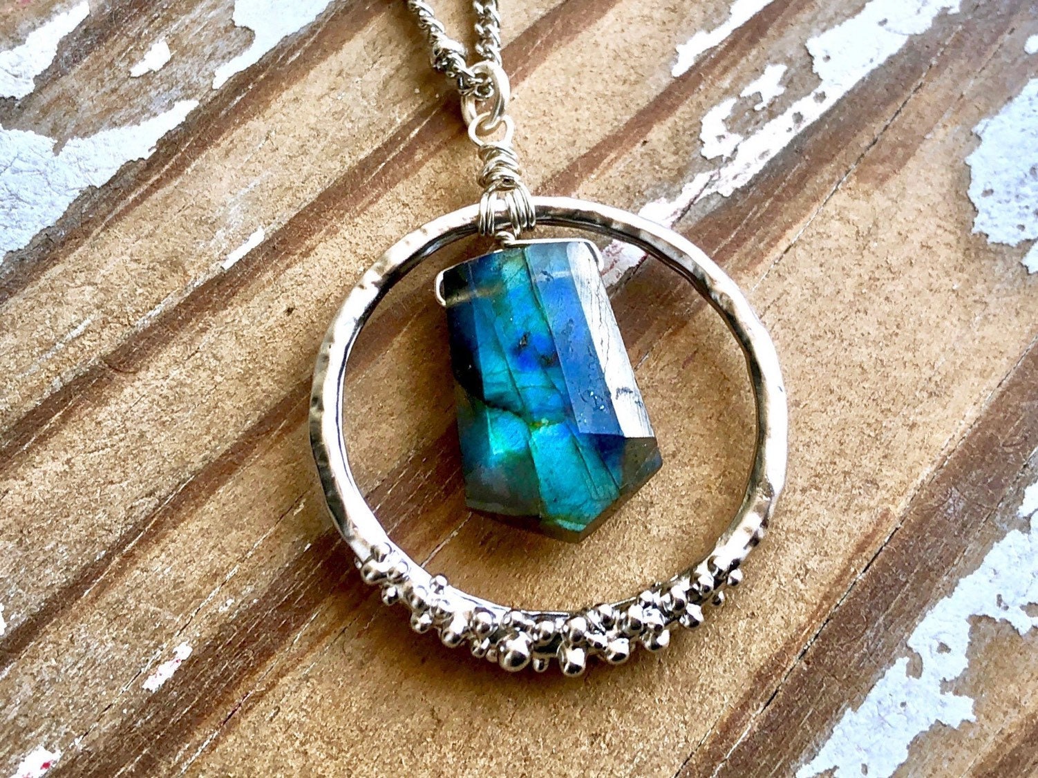 Natural labradorite necklace Flashy labradorite crystal necklace Blue labradorite pendant Crystal pendulum necklace Labradorite jewelry