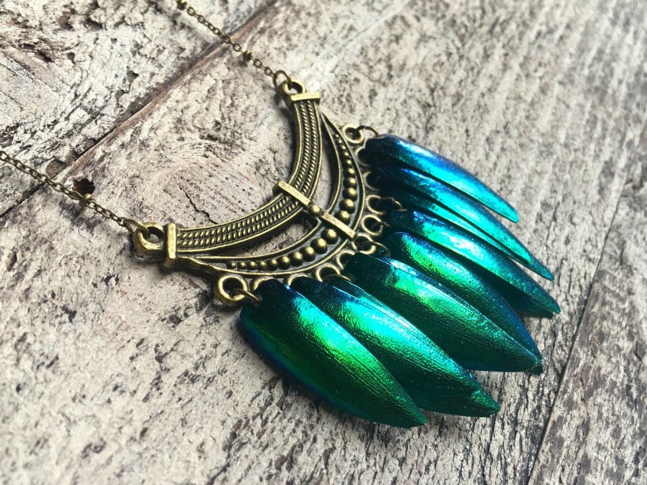 Real beetle necklace Real beetle wing jewelry Taxidermy beetle wing necklace Mermaid necklace Green Elytra jewelry Real insect necklace