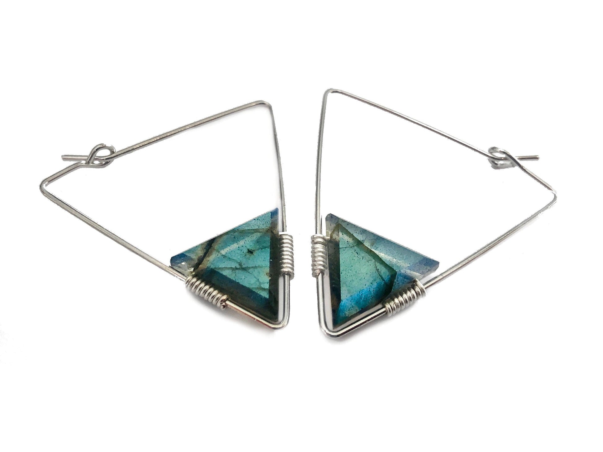 Blue green labradorite earrings Triangle hoop earrings Raw labradorite Earrings Triangle hoops Silver triangle earrings Gemstone hoops