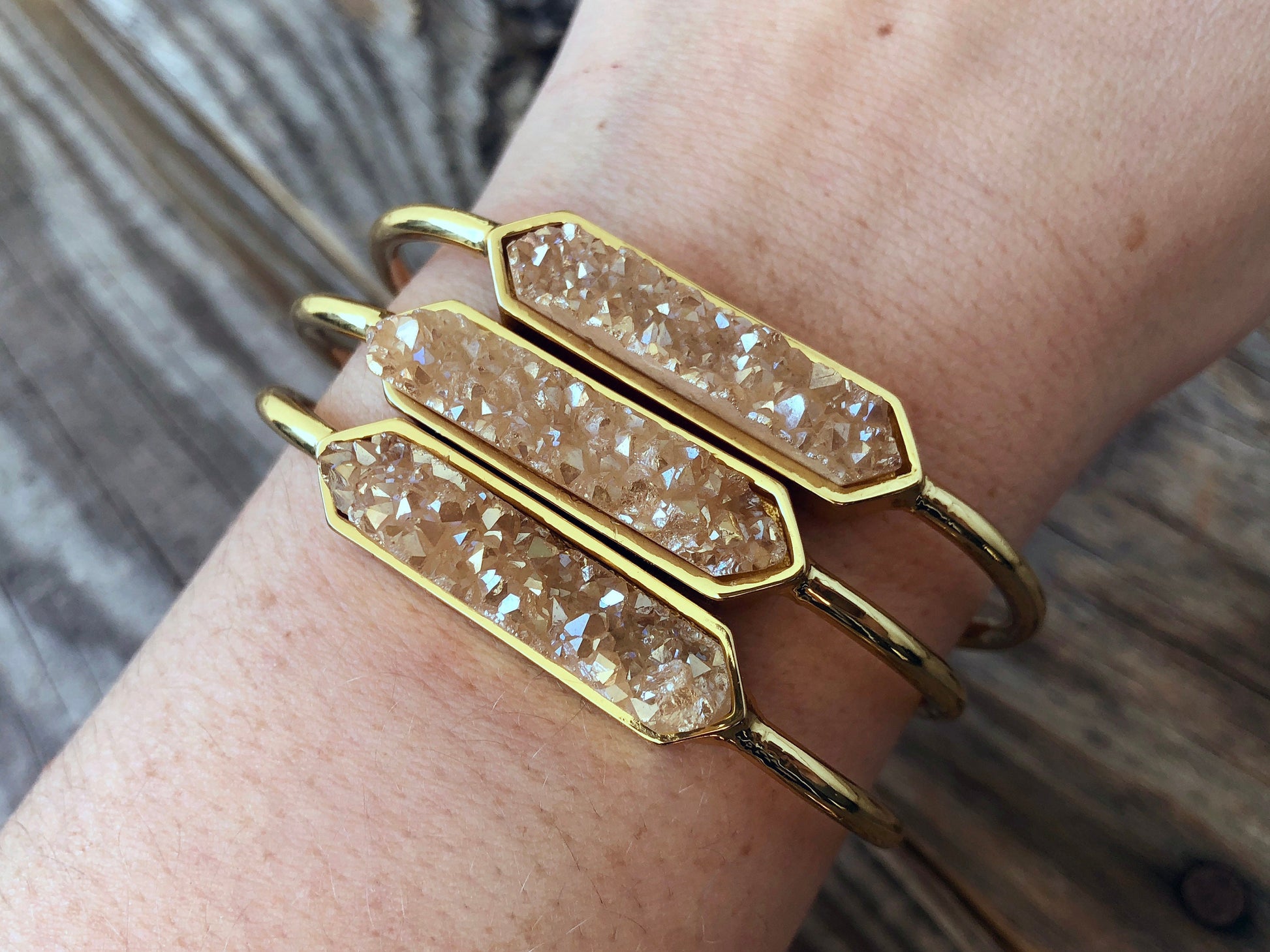 Druzy bracelet Gold bracelets for women Raw gemstone jewelry Best selling items Stone bracelet Gemstone bracelet Raw druzy jewelry Champagne