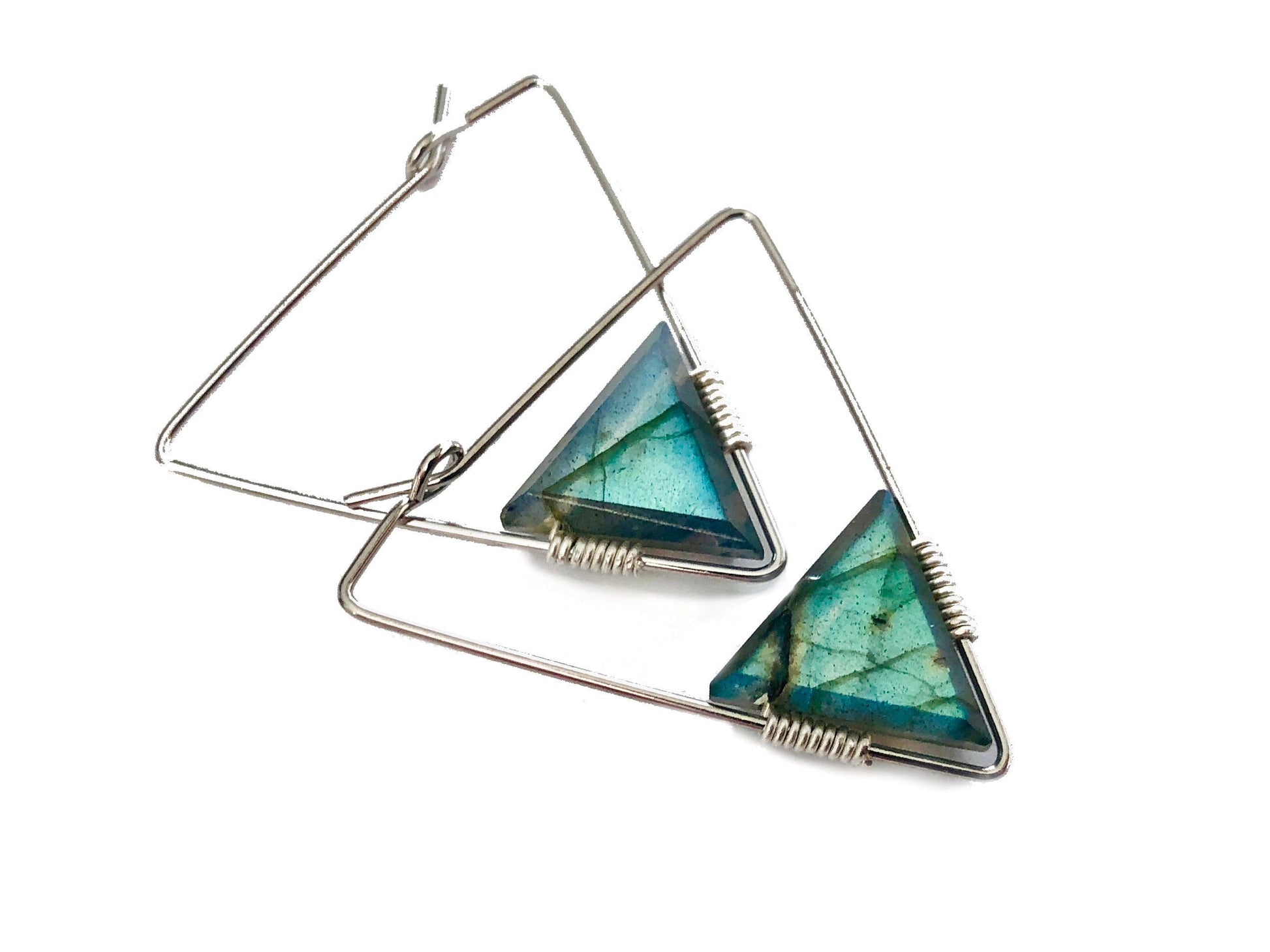Blue green labradorite earrings Triangle hoop earrings Raw labradorite Earrings Triangle hoops Silver triangle earrings Gemstone hoops