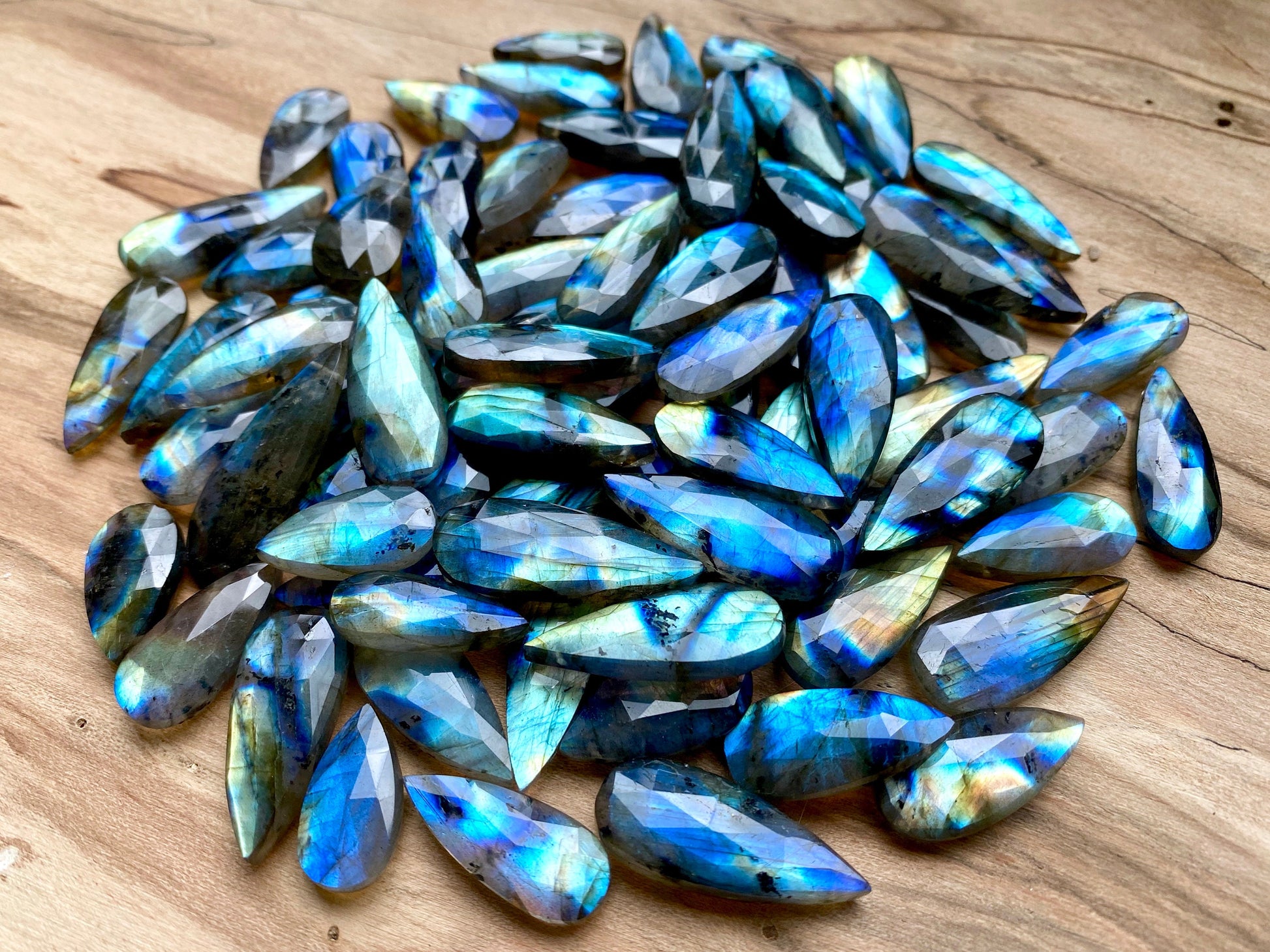 Labradorite necklace Raw stone necklace Large labradorite pendant Natural stone jewelry Raw labradorite Jewelry Stone pendant necklace