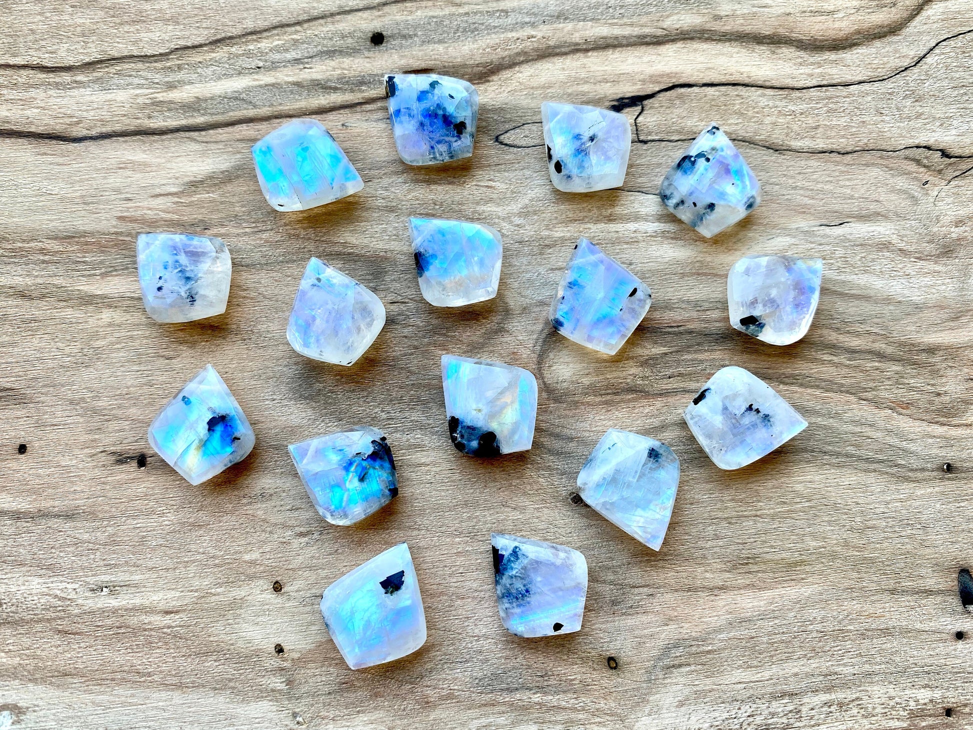 Rainbow moonstone necklace Raw moonstone jewelry White moon stone necklace Flashy moonstone pendant Blue moonstone crystal necklace