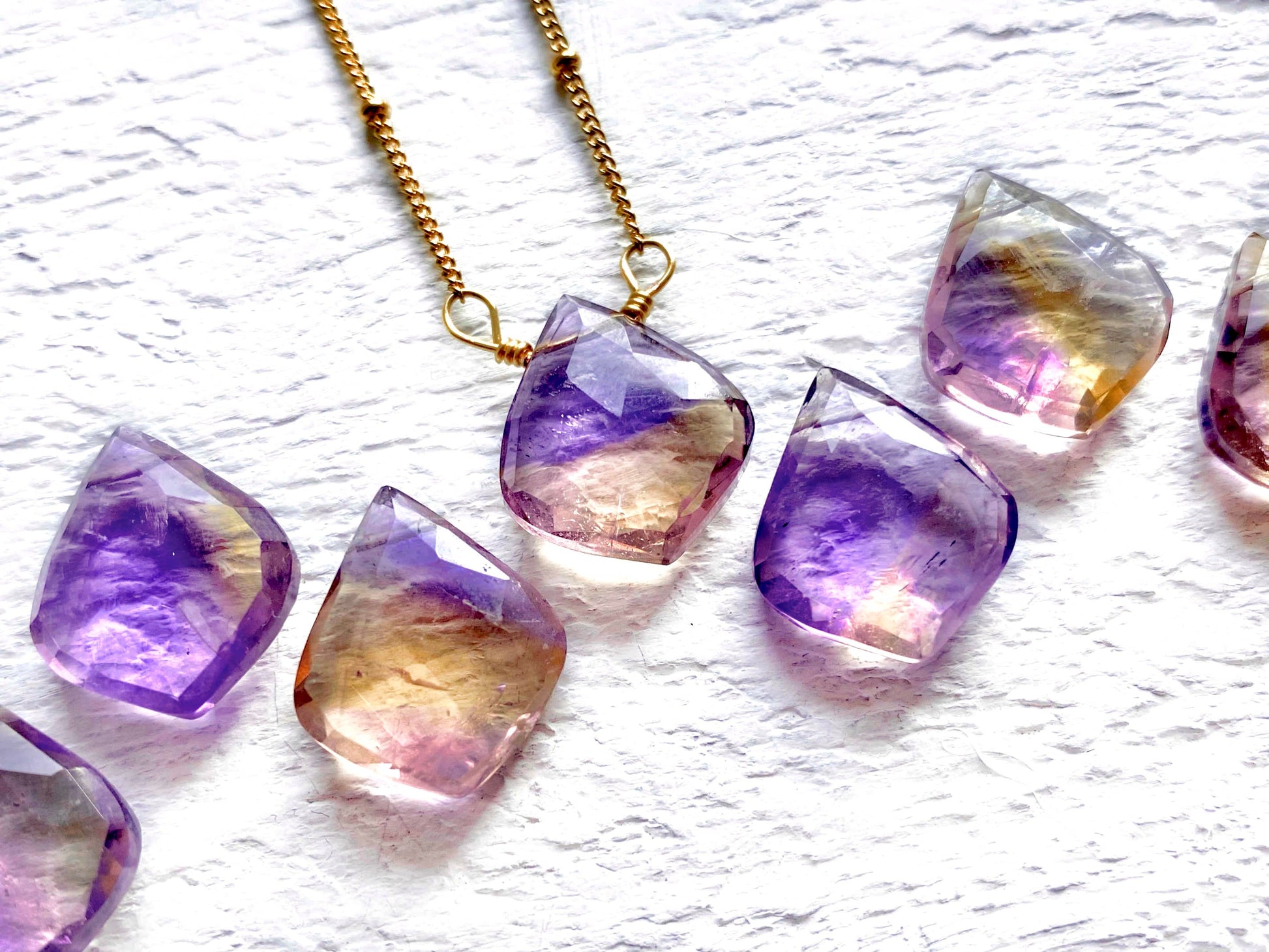 Rainbow moonstone necklace Raw moonstone jewelry White moon stone necklace Flashy moonstone pendant Blue moonstone crystal necklace