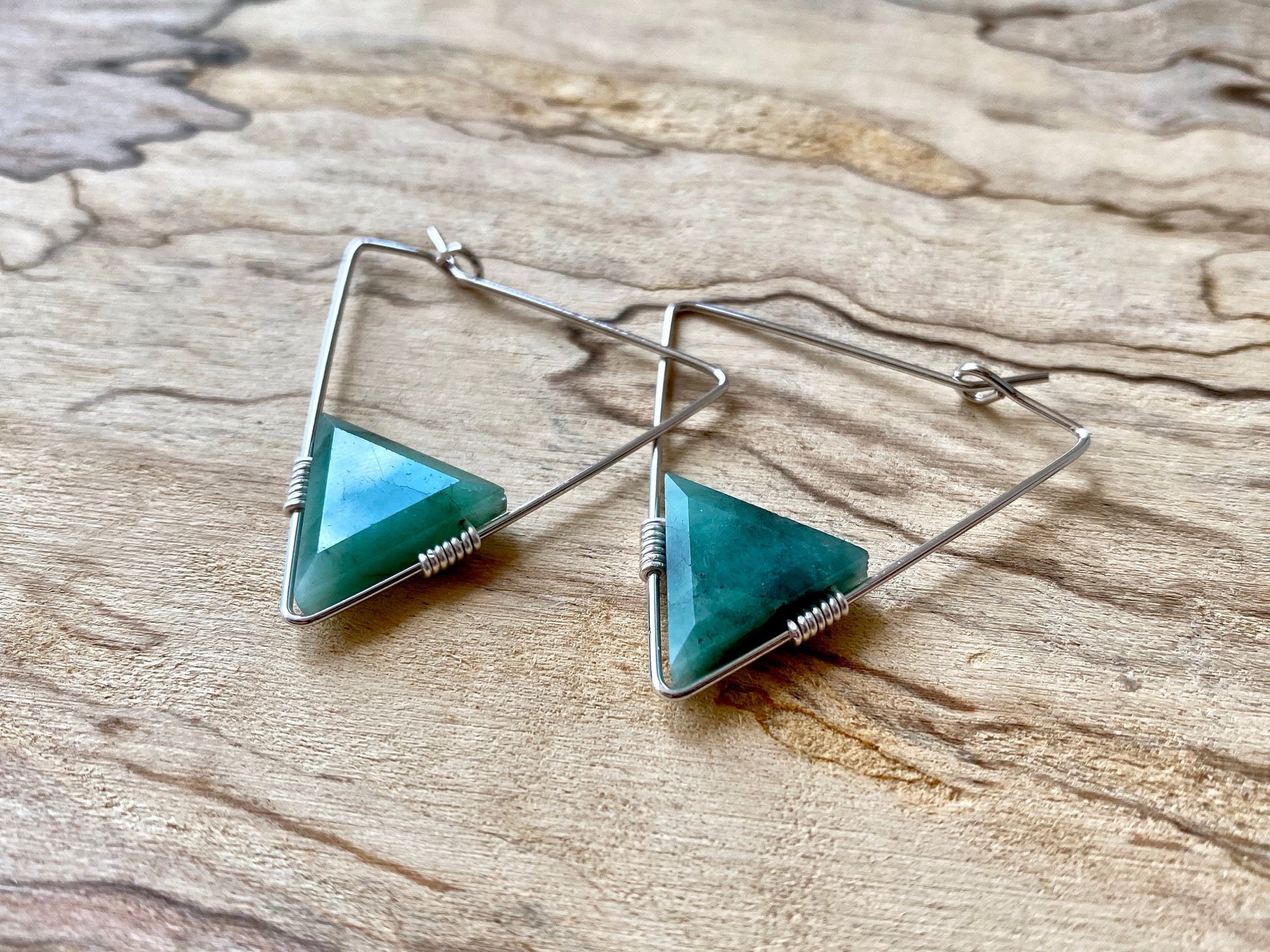 Raw emerald earrings for women Emerald hoop earrings with crystals Genuine emerald jewelry Real emerald earrings Emerald gemstone earrings