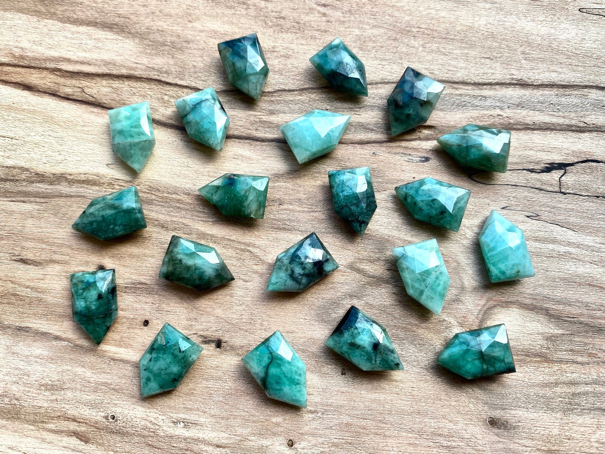 Raw emerald necklace for women Taurus necklace May birthstone necklace Genuine emerald jewelry Raw emerald pendant necklace Natural emerald