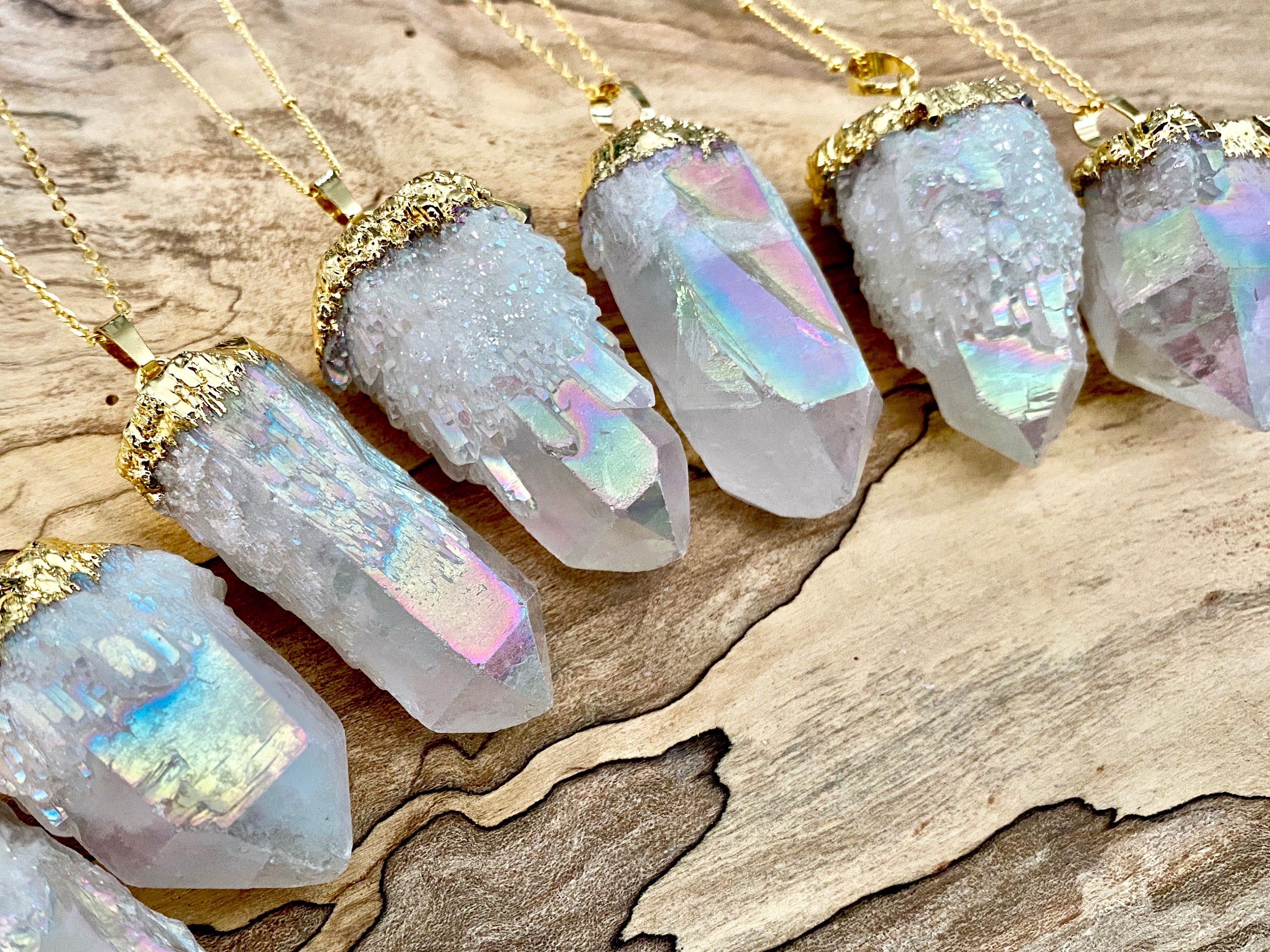 Raw quartz necklace Angel Aura Quartz point necklace Healing crystal necklace Raw crystal necklace Rainbow quartz necklace Crystal point