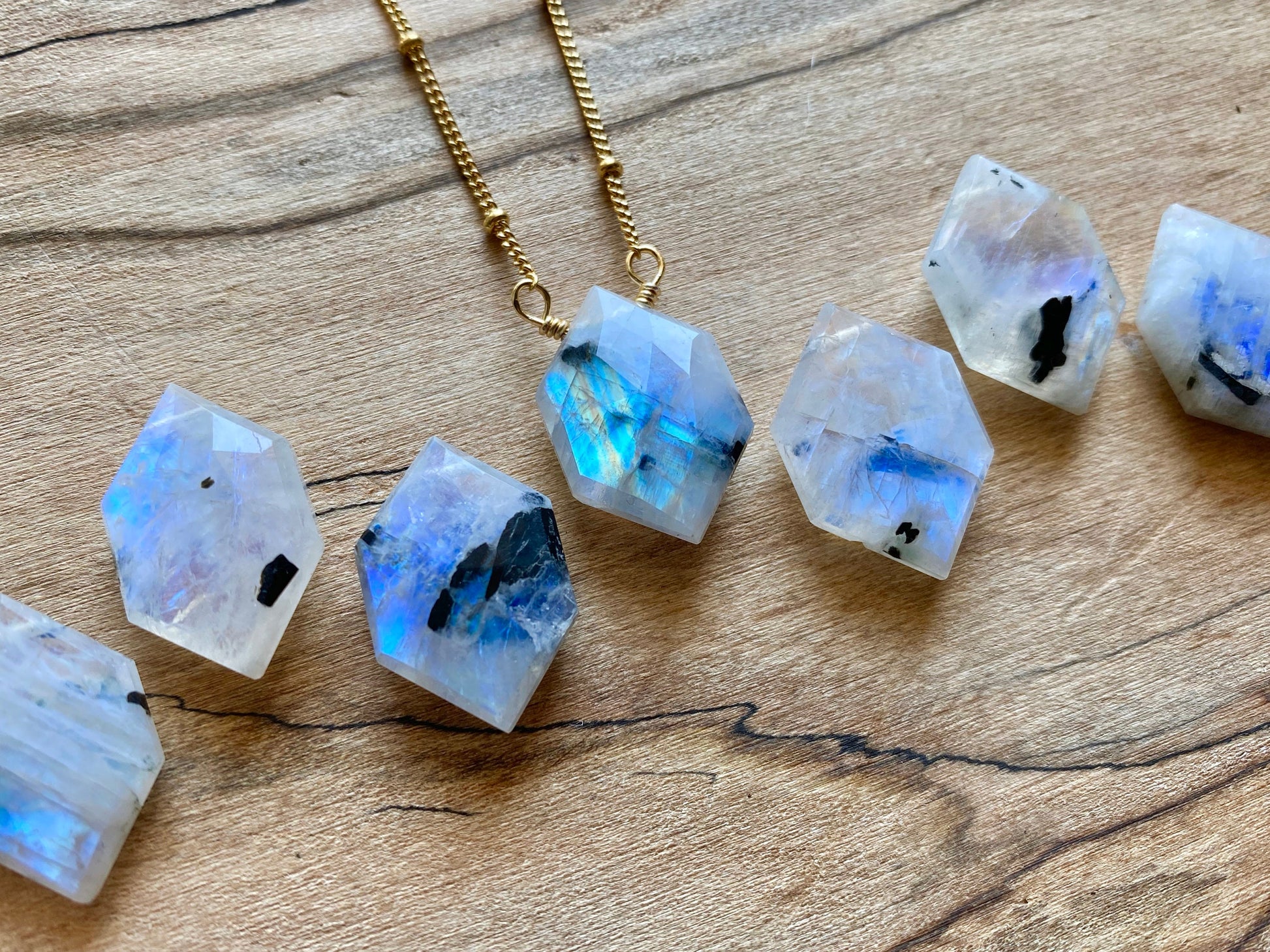 Raw labradorite necklace Sterling silver Rainbow labradorite jewelry for women Geometric gemstone necklace Rainbow moonstone jewelry