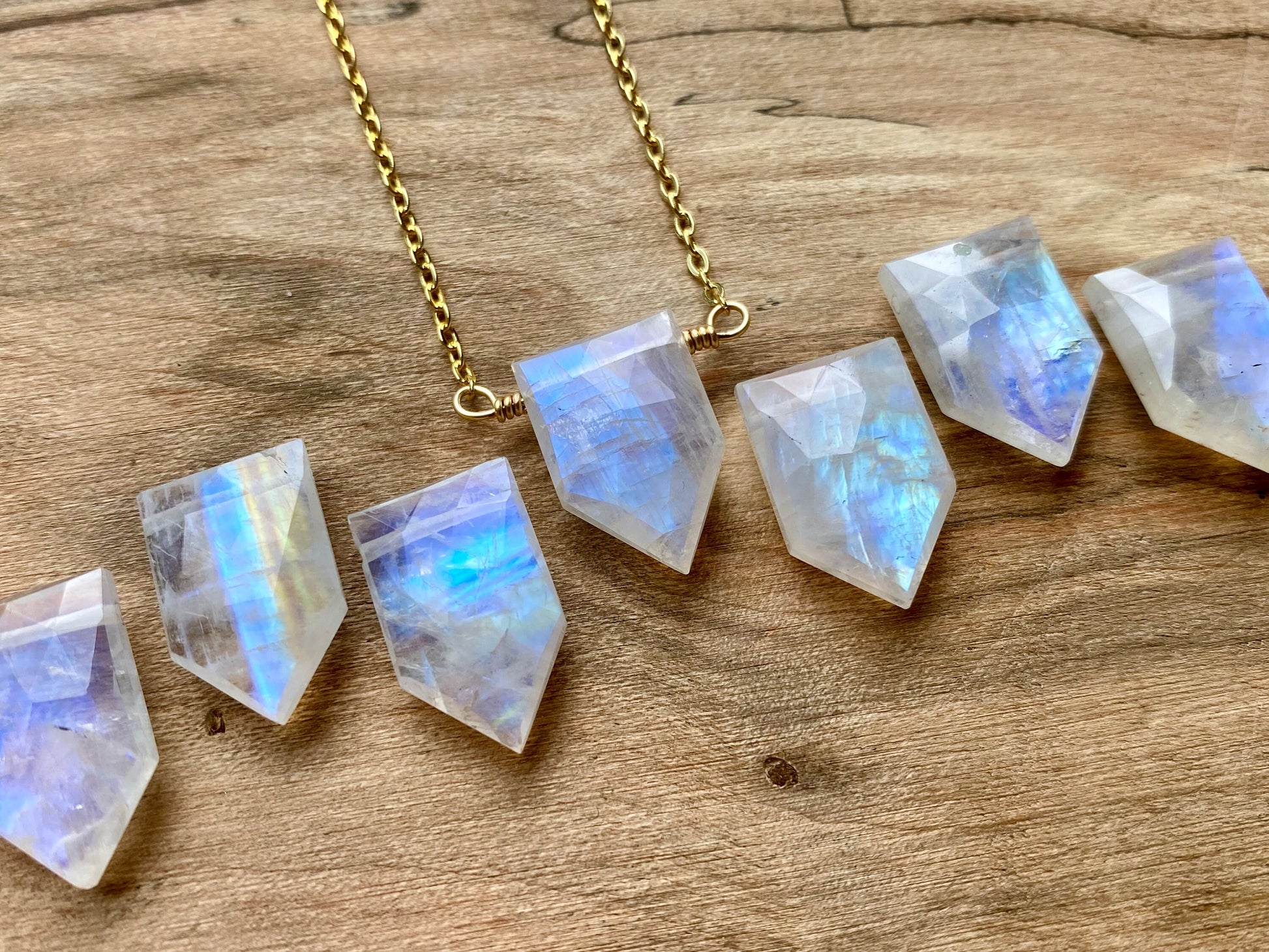 Raw moonstone necklace White moonstone pendant Rose gold moon stone necklace Rainbow moonstone jewelry Blue moon stone jewelry Moon necklace