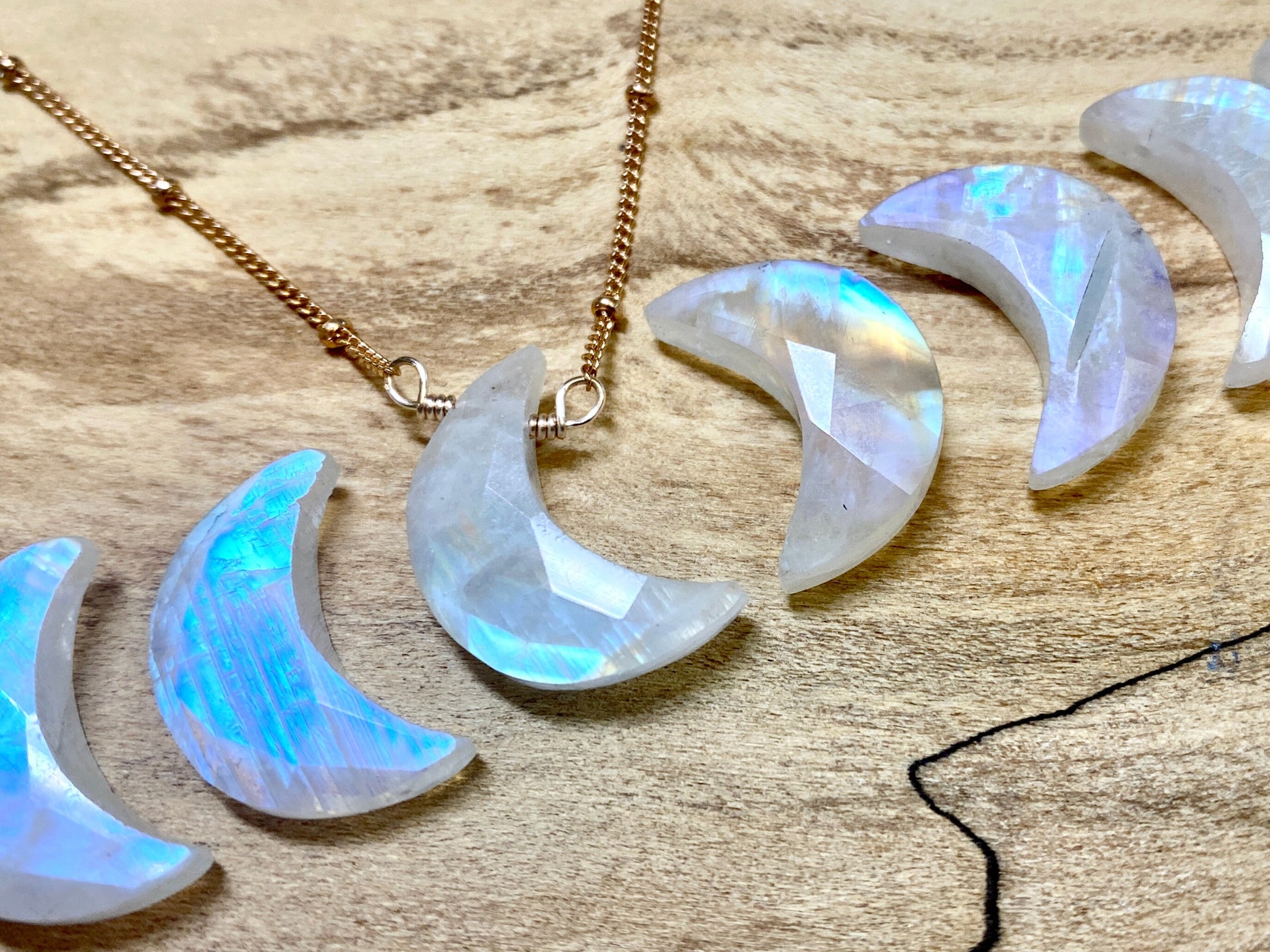 Rainbow moonstone necklace Real moonstone moon necklace Crystal moon necklace for women Raw moonstone necklace Raw gemstone moon necklace