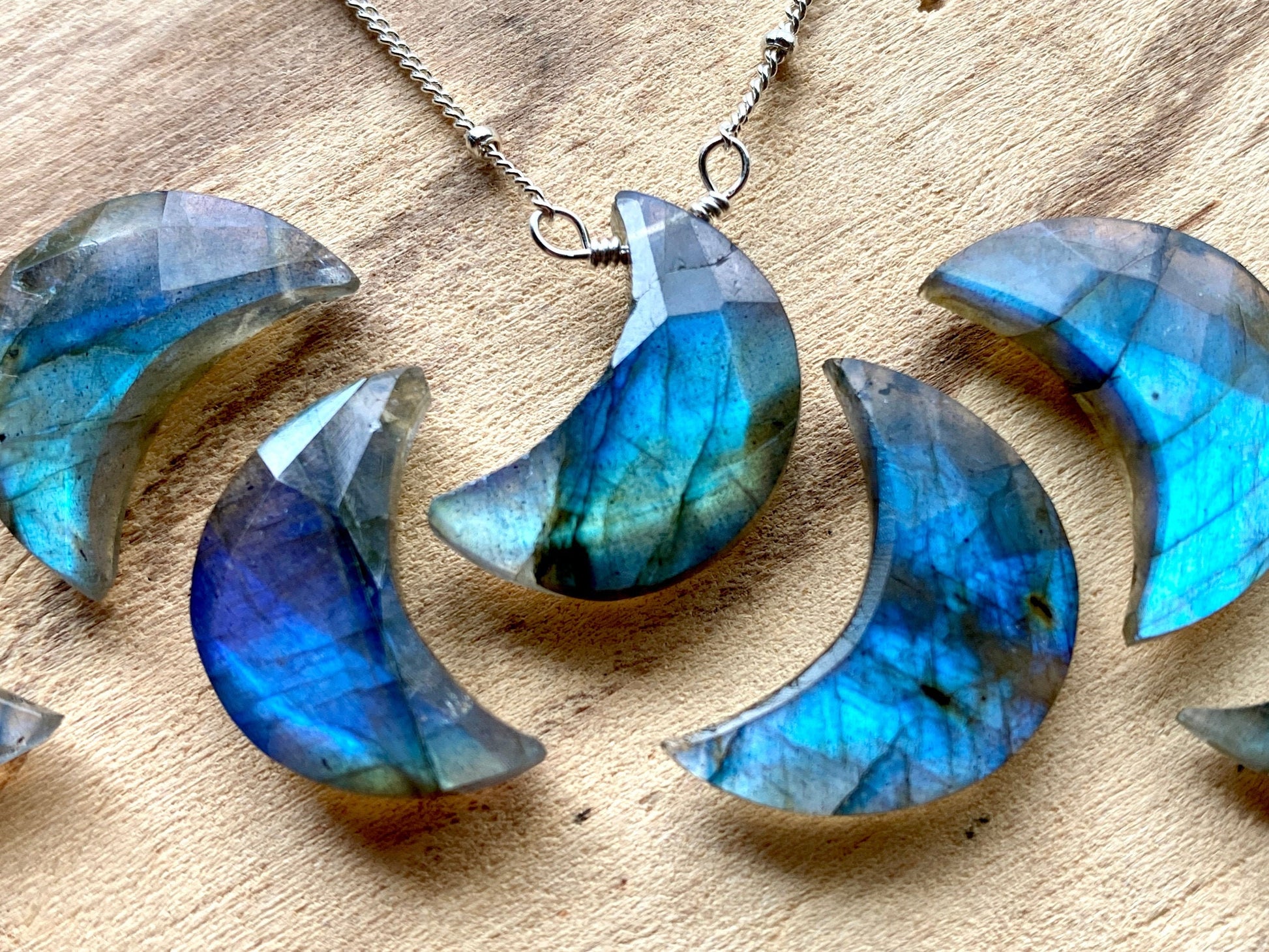 Raw labradorite moon necklace Crystal moon necklace for women Blue labradorite necklace Raw gemstone moon necklace Real labradorite pendant