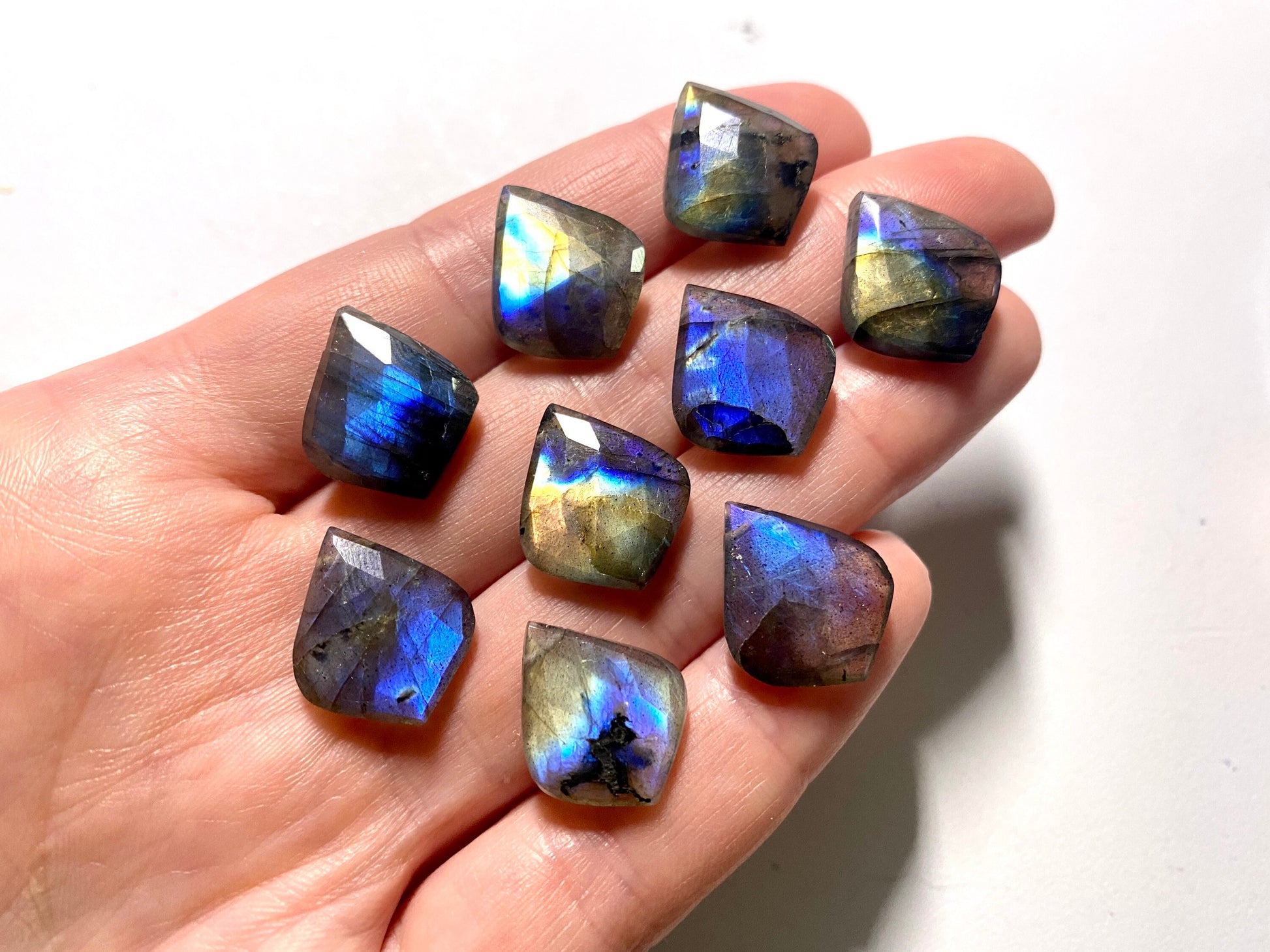 Blue labradorite necklace Raw labradorite jewelry Rainbow labradorite necklace Dark moonstone necklace Flashy labradorite pendant necklace