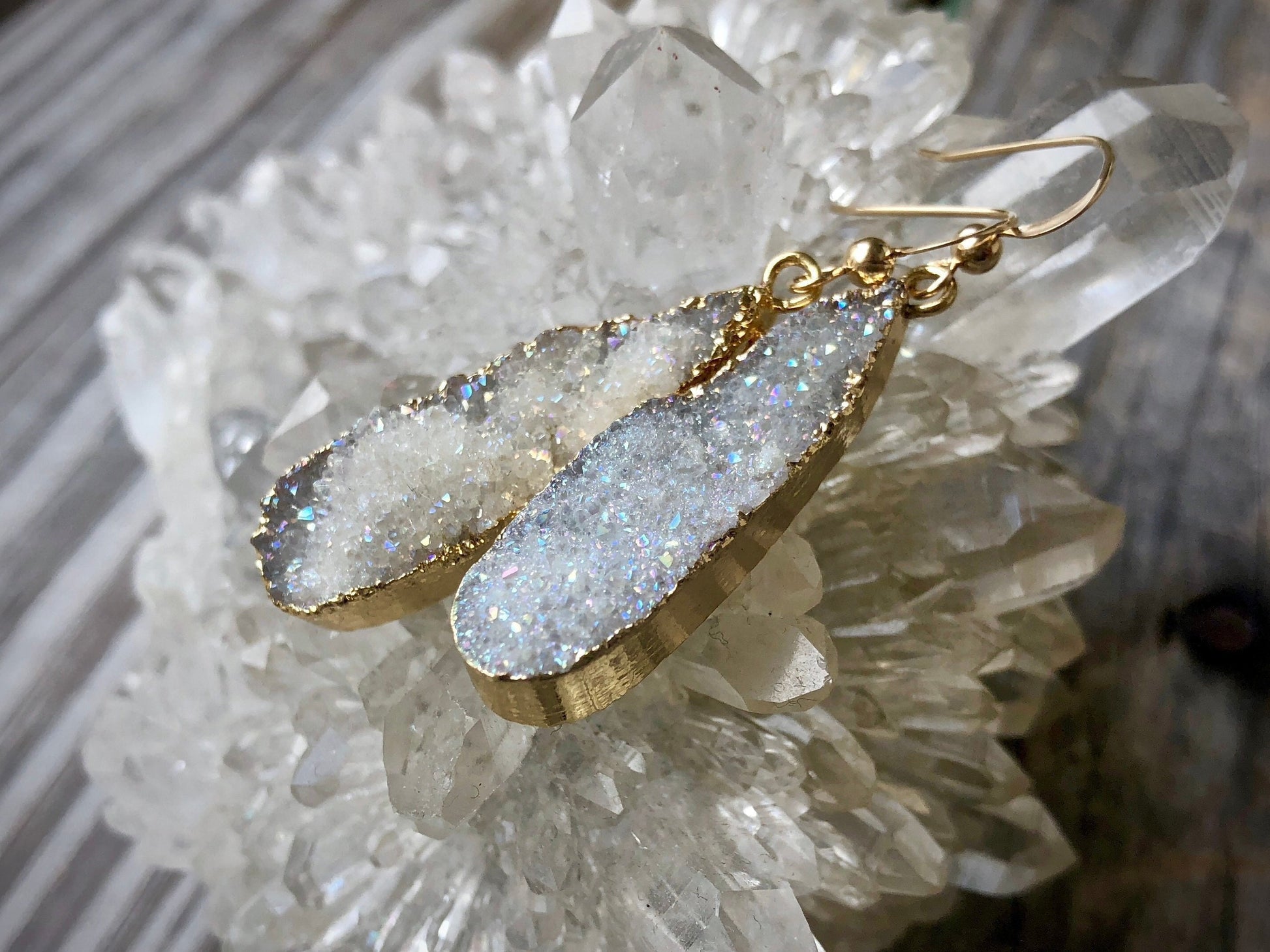 Raw druzy earrings for women Angel aura quartz earrings White druzy crystal earrings for bride Teardrop druzy earrings White geode earrings