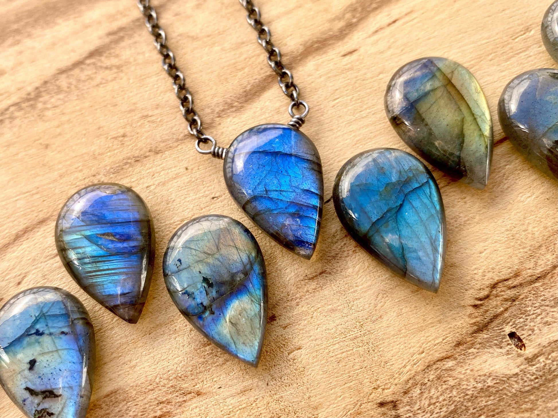 Rainbow labradorite necklace for men women Labrodite necklace Raw stone necklace for men large labradorite pendant Blue labradorite jewelry