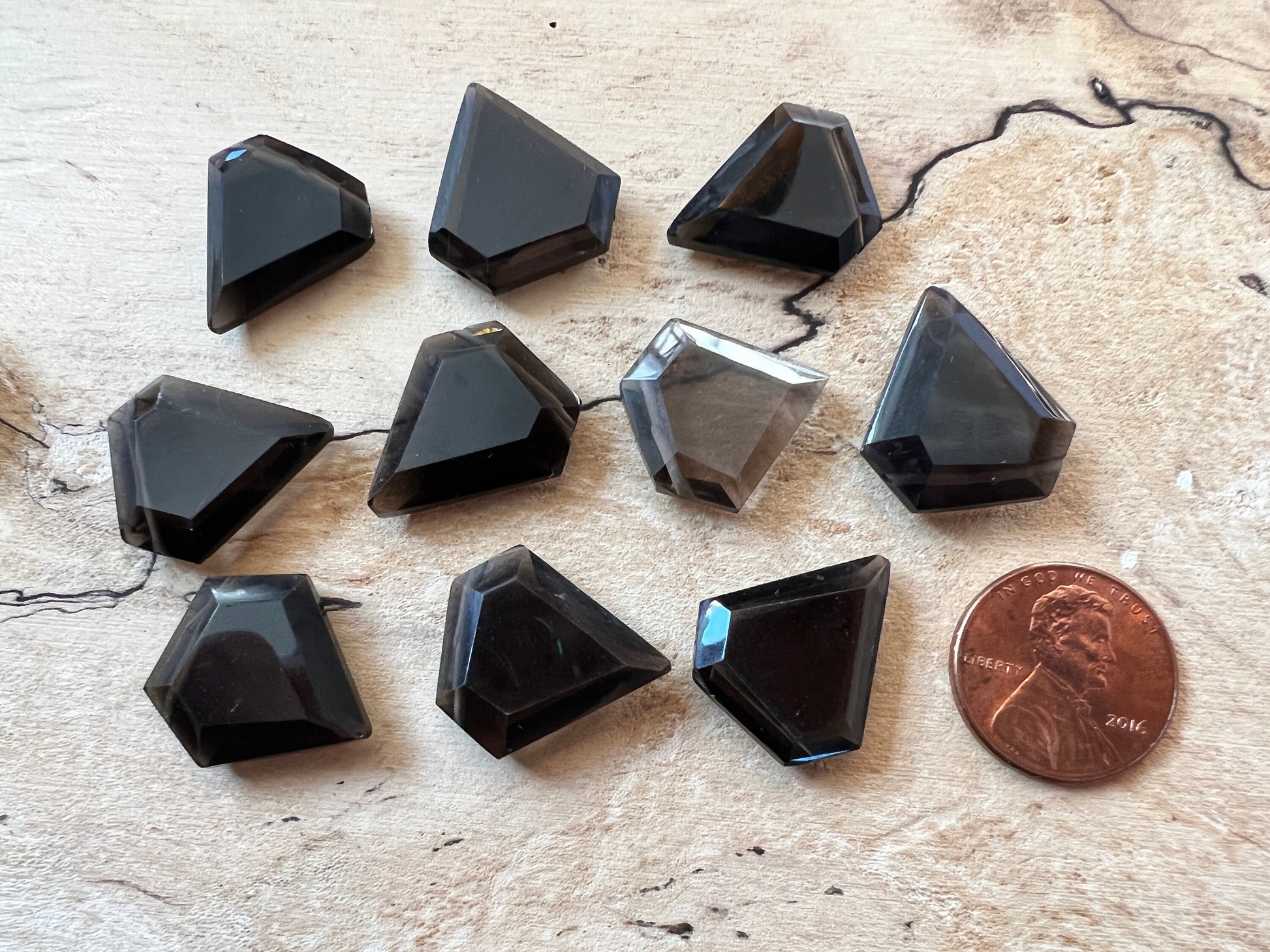 Raw Smoky Quartz necklace Natural smoky quartz point necklace Smoky quartz crystal necklace Smokey quartz necklace Pentagon crystal necklace