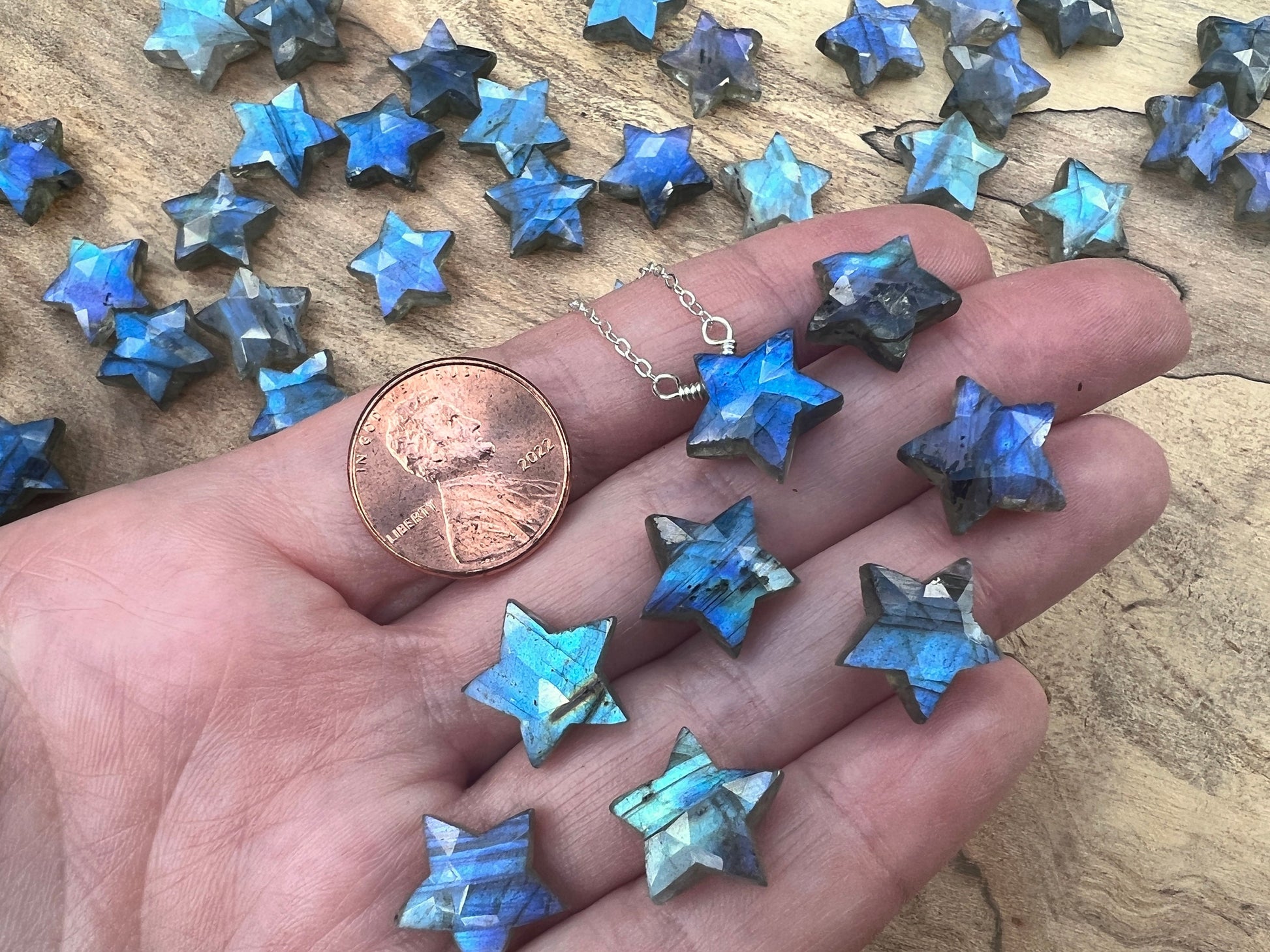 Dainty labradorite star necklace Crystal star necklace silver Labradorite necklace star Small labradorite pendant Crystal star pendant