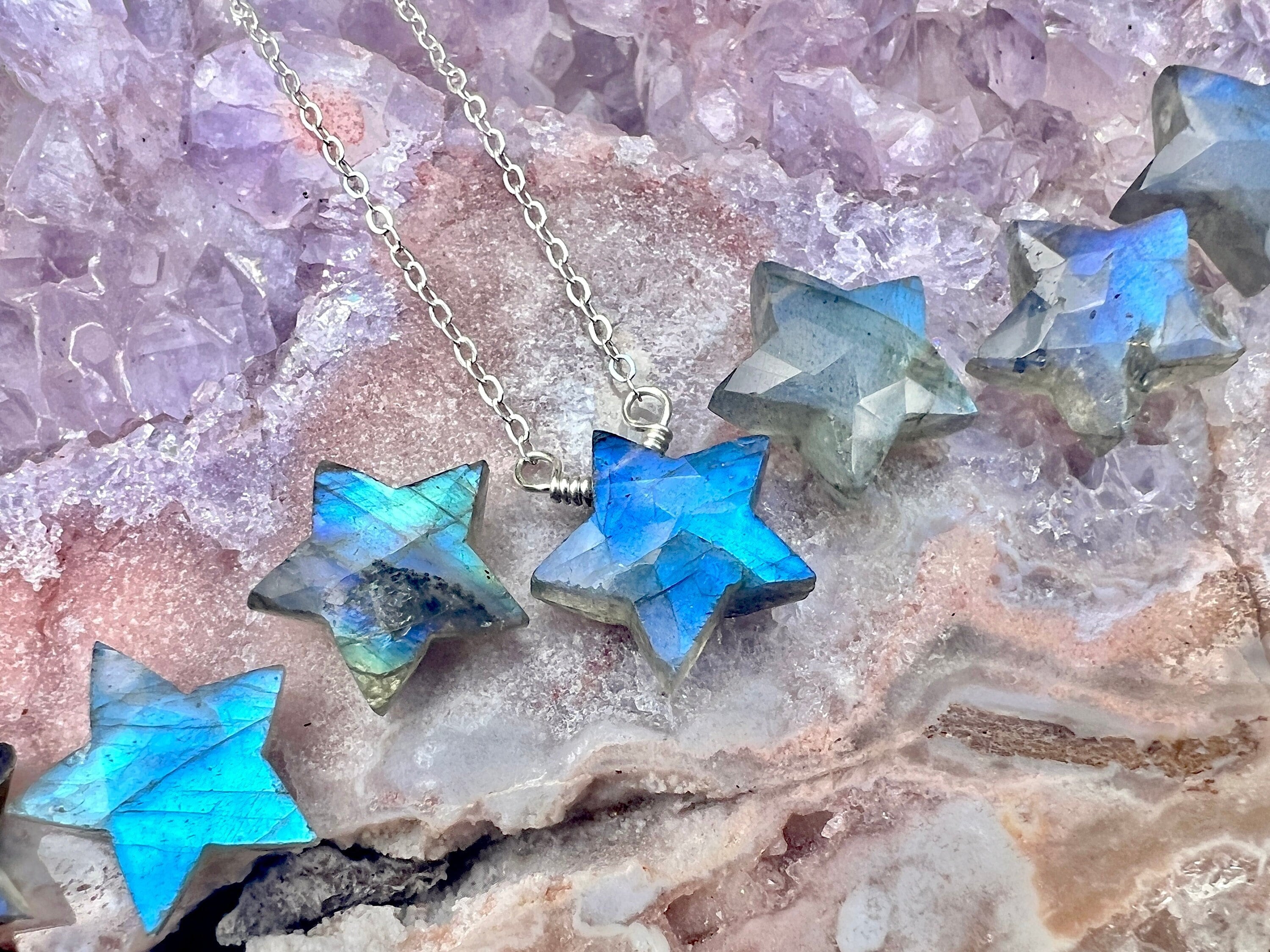 Dainty labradorite star necklace Crystal star necklace silver Labradorite necklace star Small labradorite pendant Crystal star pendant