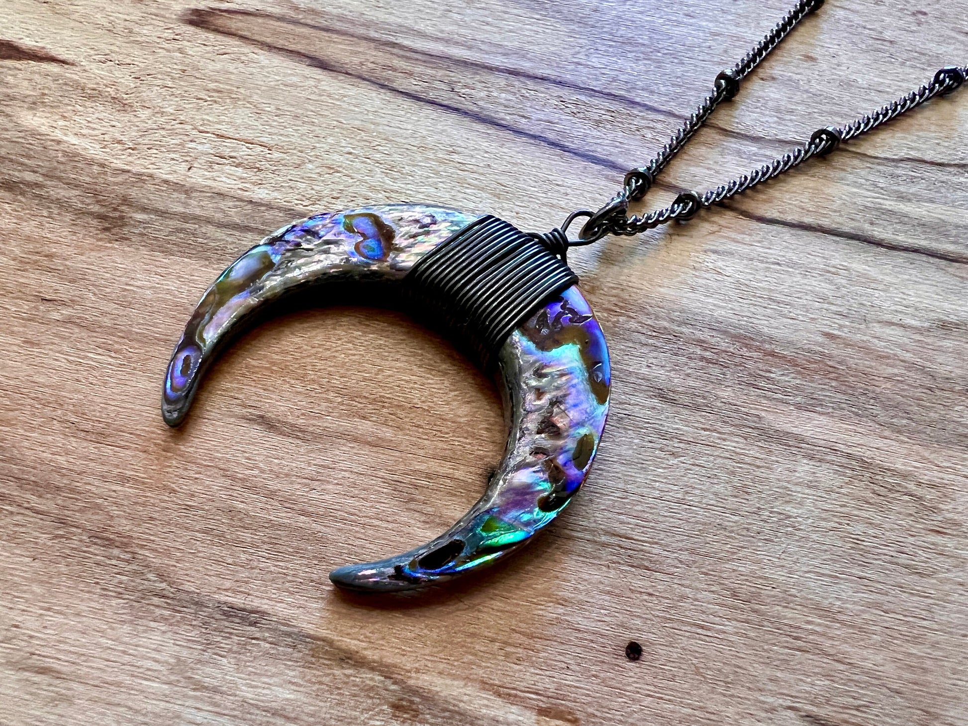 Abalone necklace for women Horn shell necklace Abalone shell necklace Gold horn necklace Upside down moon necklace Paua shell necklace
