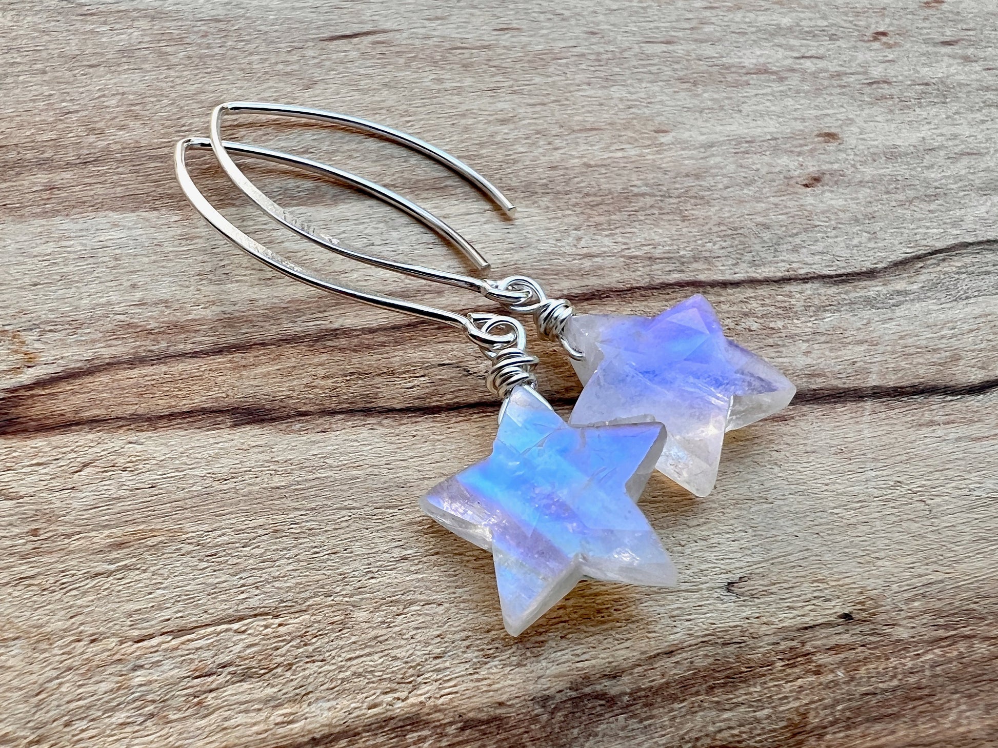 Rainbow moonstone earrings Dainty crystal star earrings Moonstone star earrings dangle Gemstone star earrings silver Raw moonstone earrings