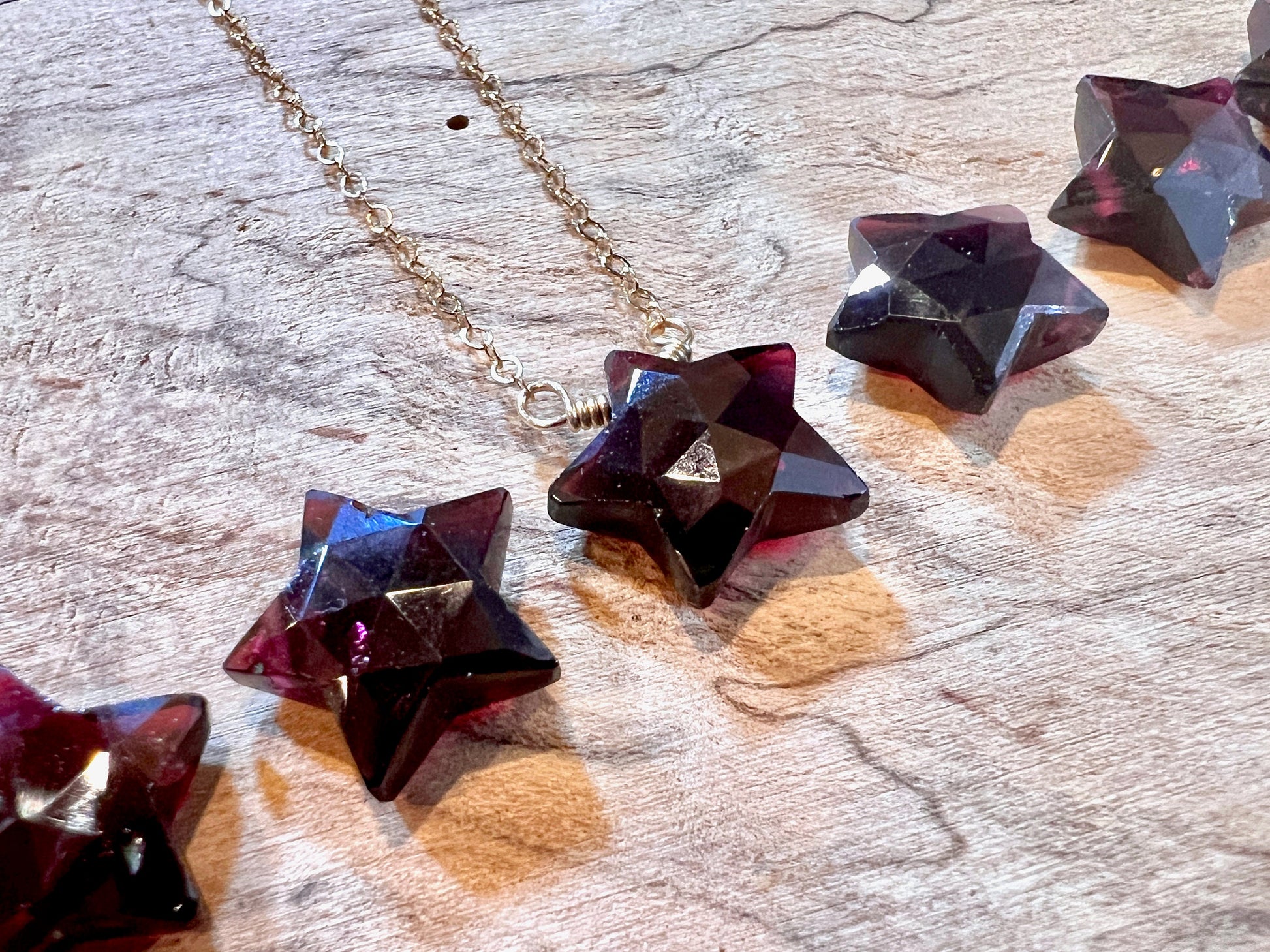 Small garnet necklace January birthstone necklace Red garnet necklace for women Raw garnet birthstone necklace Real garnet star necklace