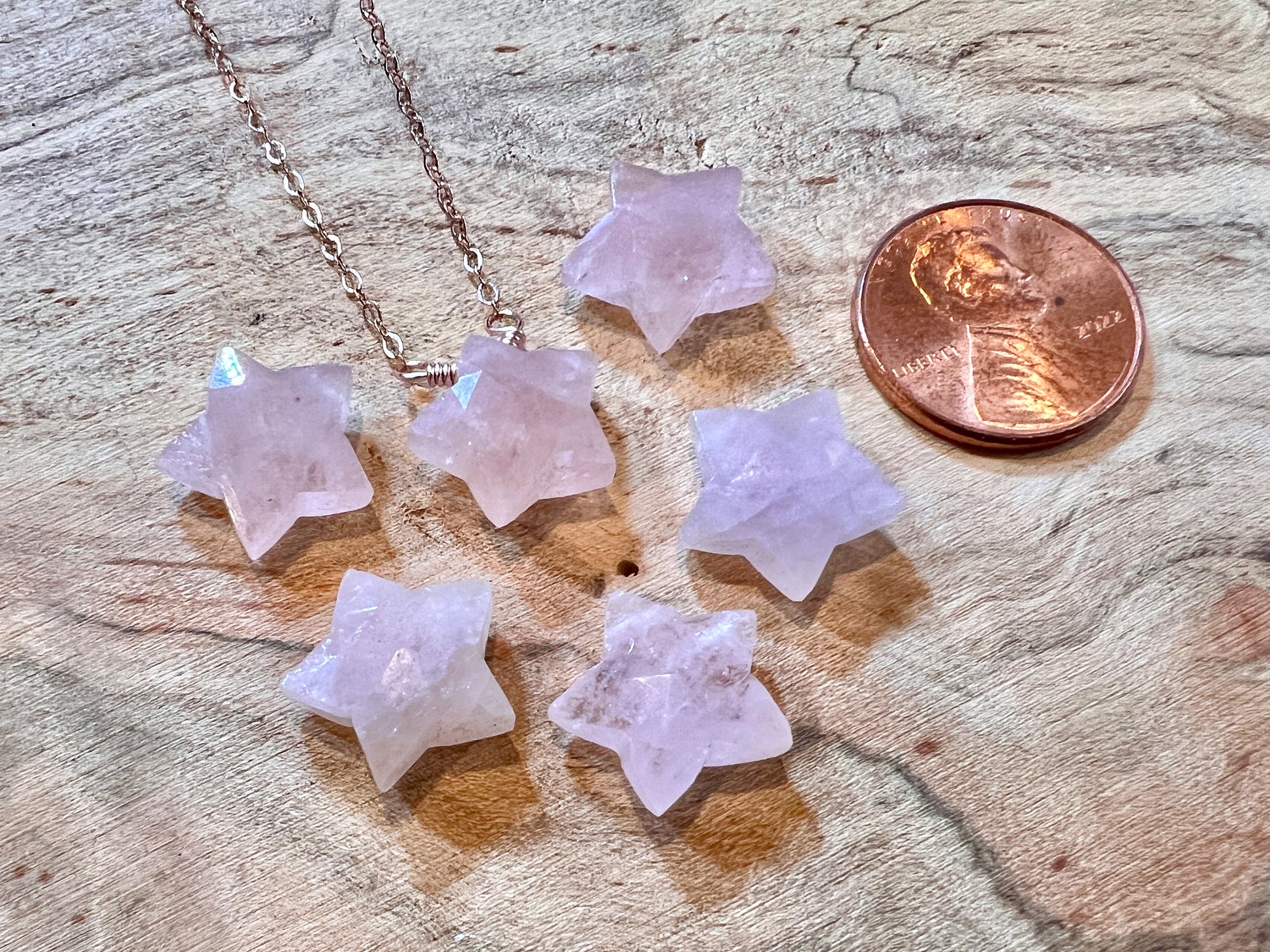 Small rose quartz star necklace gold Tiny rose quartz necklace Crystal star necklace for women Dainty rose quartz necklace Tiny star pendant