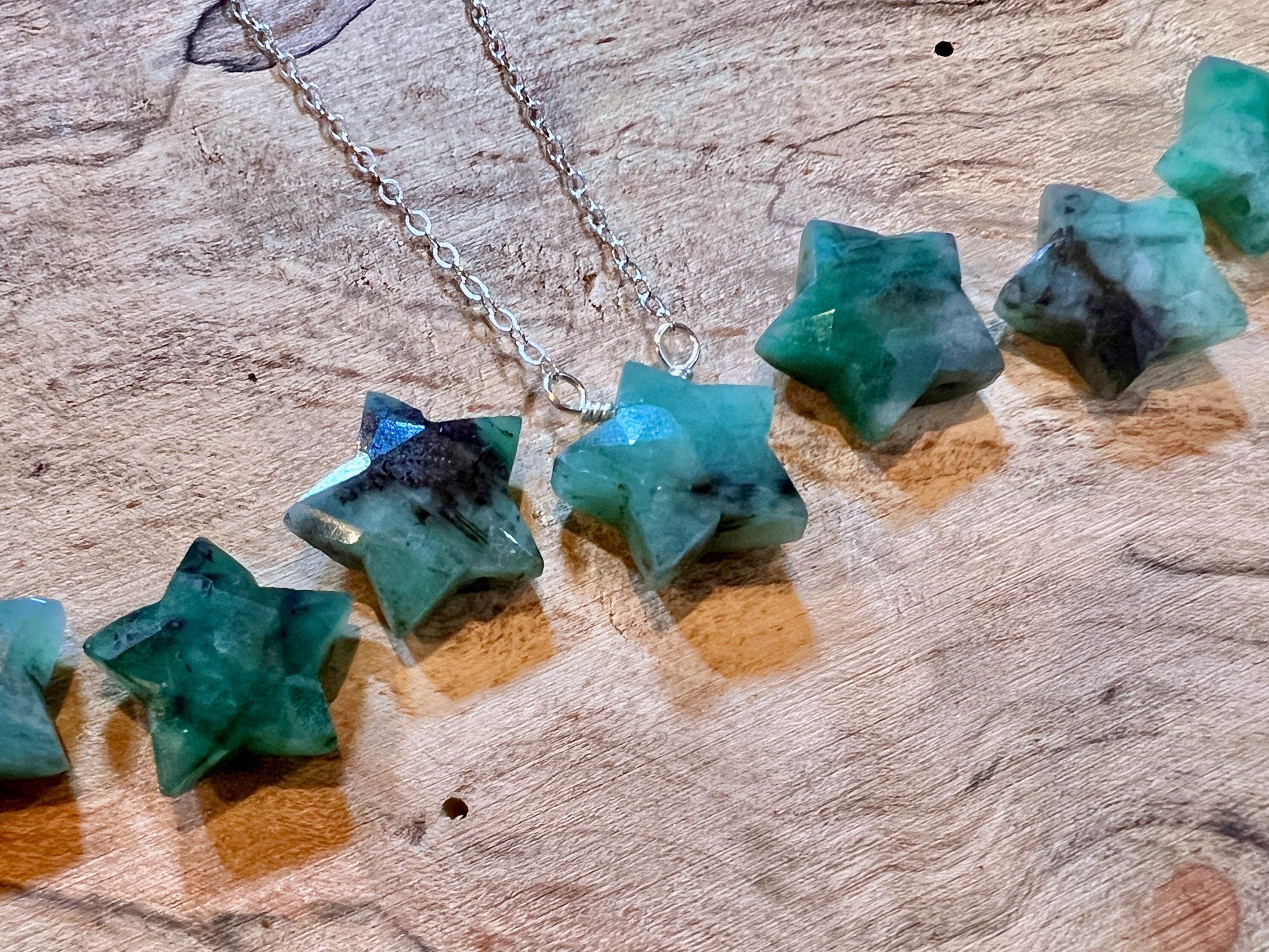 Raw emerald necklace for girls women Small emerald star necklace Taurus necklace May birthstone gift Genuine emerald jewelry Taurus gifts