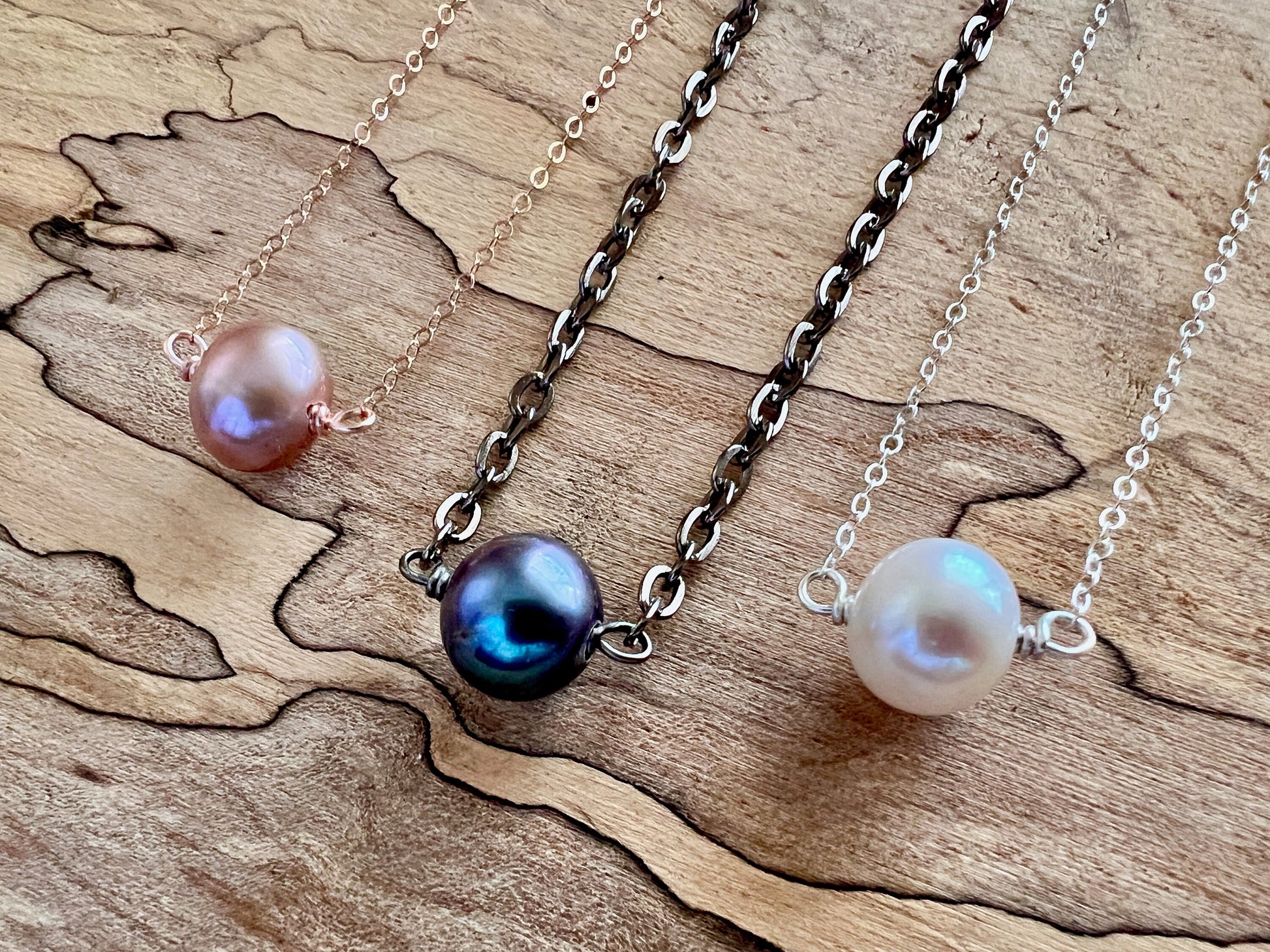 Single pearl necklace Freshwater pearl necklace Black pearl necklace Gemini gifts Womens mens pearl necklace Real pearl necklace