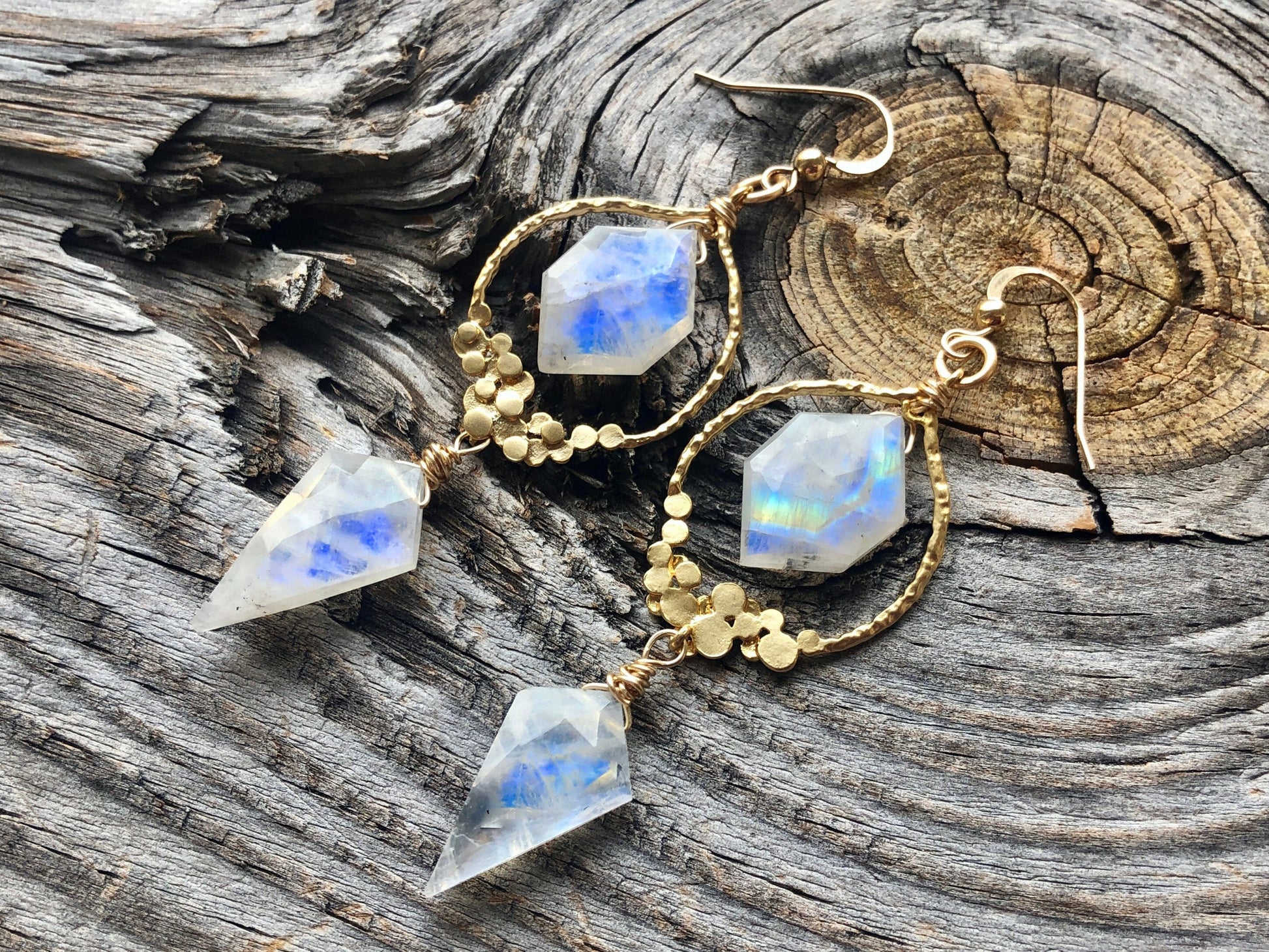 Rainbow moonstone earrings gold bridal earrings chandelier Rainbow moonstone jewelry Boho bride earrings for wedding day 14k gold Moonstone