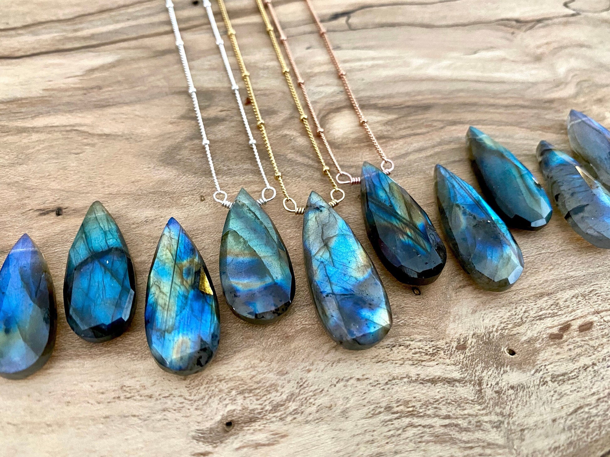 Rainbow labradorite necklace Raw crystal necklaces for anxiety protection Crystal necklace wire wrapped labradorite jewelry for men women