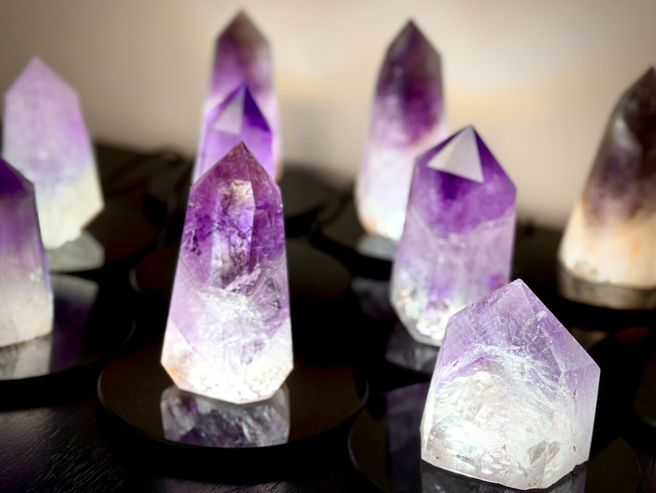 Large amethyst point Crystal lamp Large crystal towers Purple amethyst towers Raw amethyst lamp Gemstone lamp healing crystal light fixture
