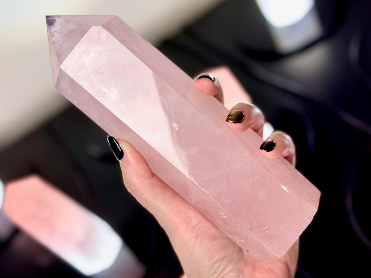 Large Rose Quartz tower Genuine rose quartz light Raw crystal lamp Large crystal towers Crystal generator Real rose quartz lamp Obelisk