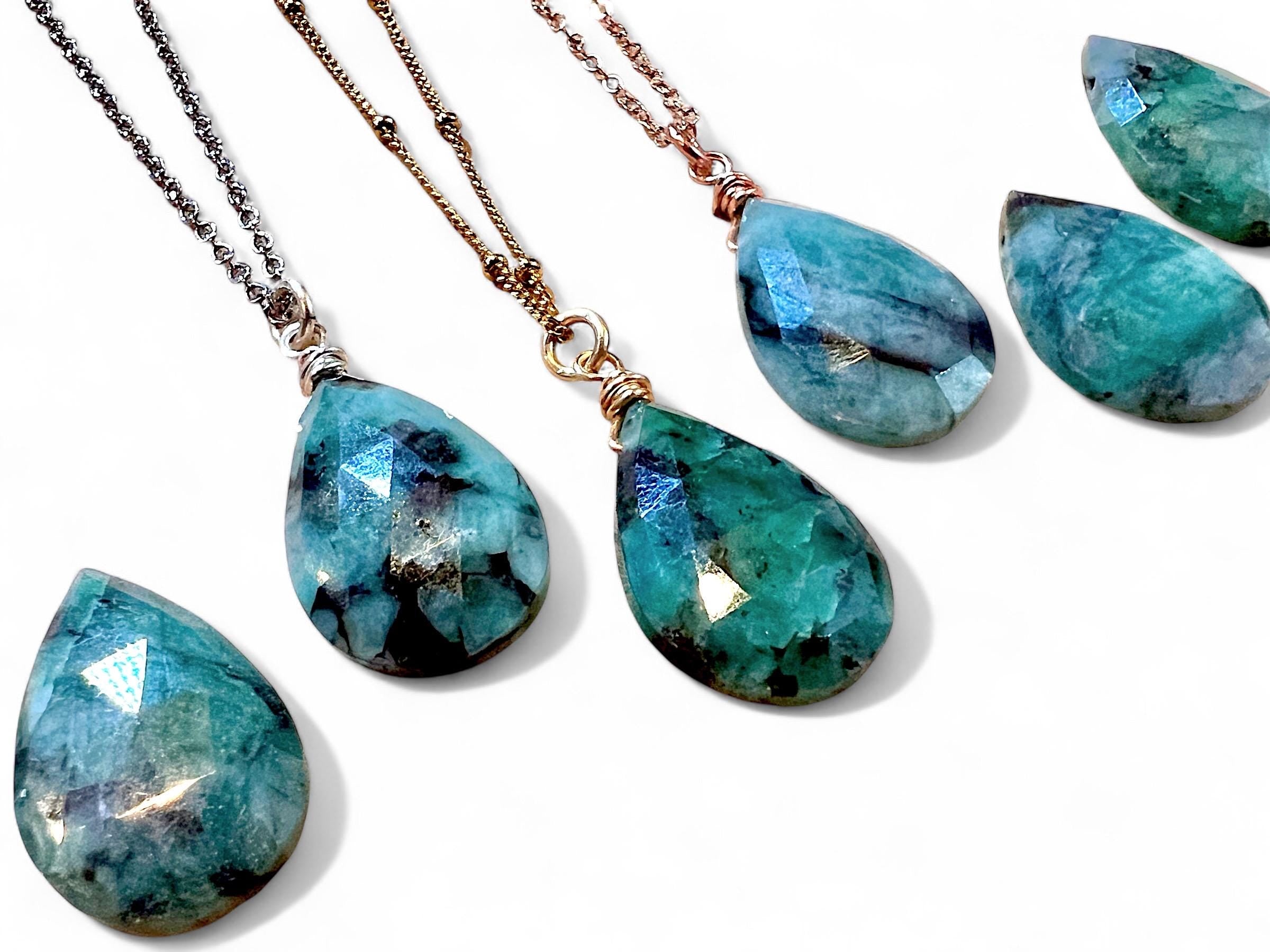 Raw emerald necklace for women May birthstone necklace Taurus necklace Genuine emerald jewelry natural Large emerald teardrop necklace