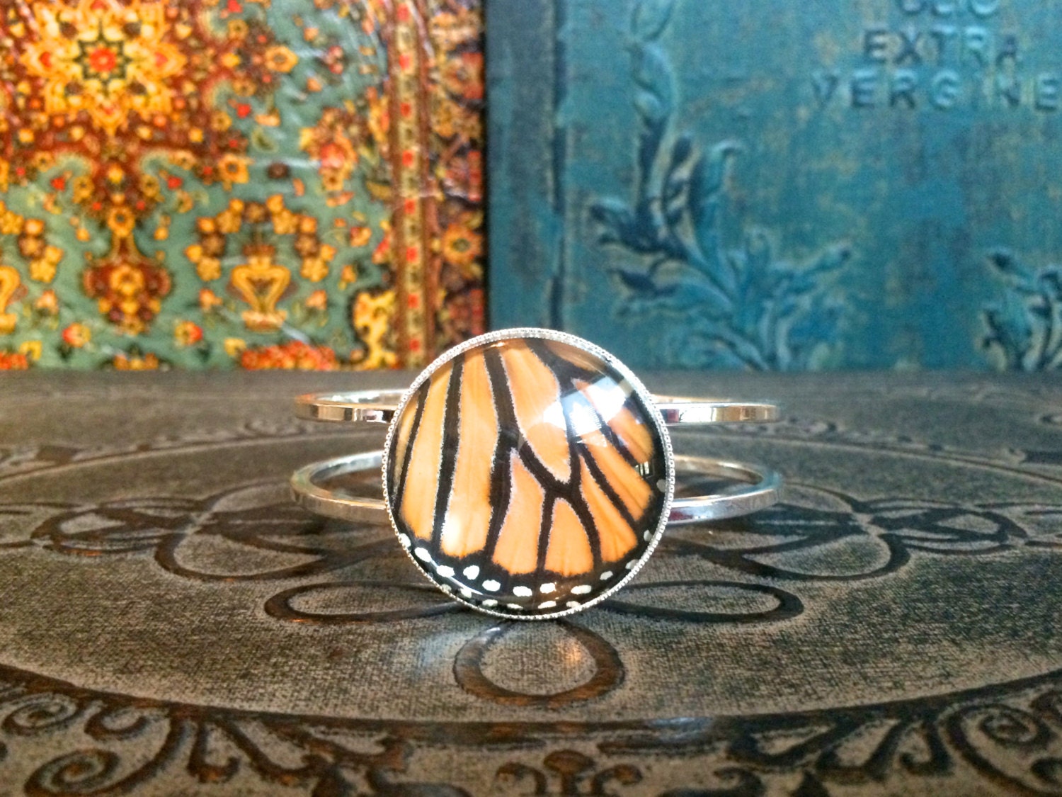 Butterfly bracelet Real Monarch butterfly wing bracelet Memorial bracelet Science bracelet Mourning jewelry Remembrance bracelet