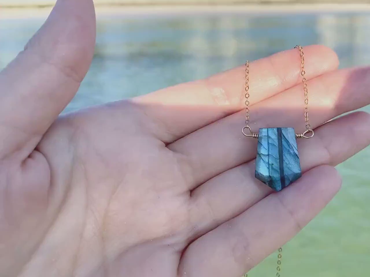 Rainbow labradorite necklace for women Natural labradorite pendant necklace Blue labradorite jewelry for her Rainbow moonstone necklace